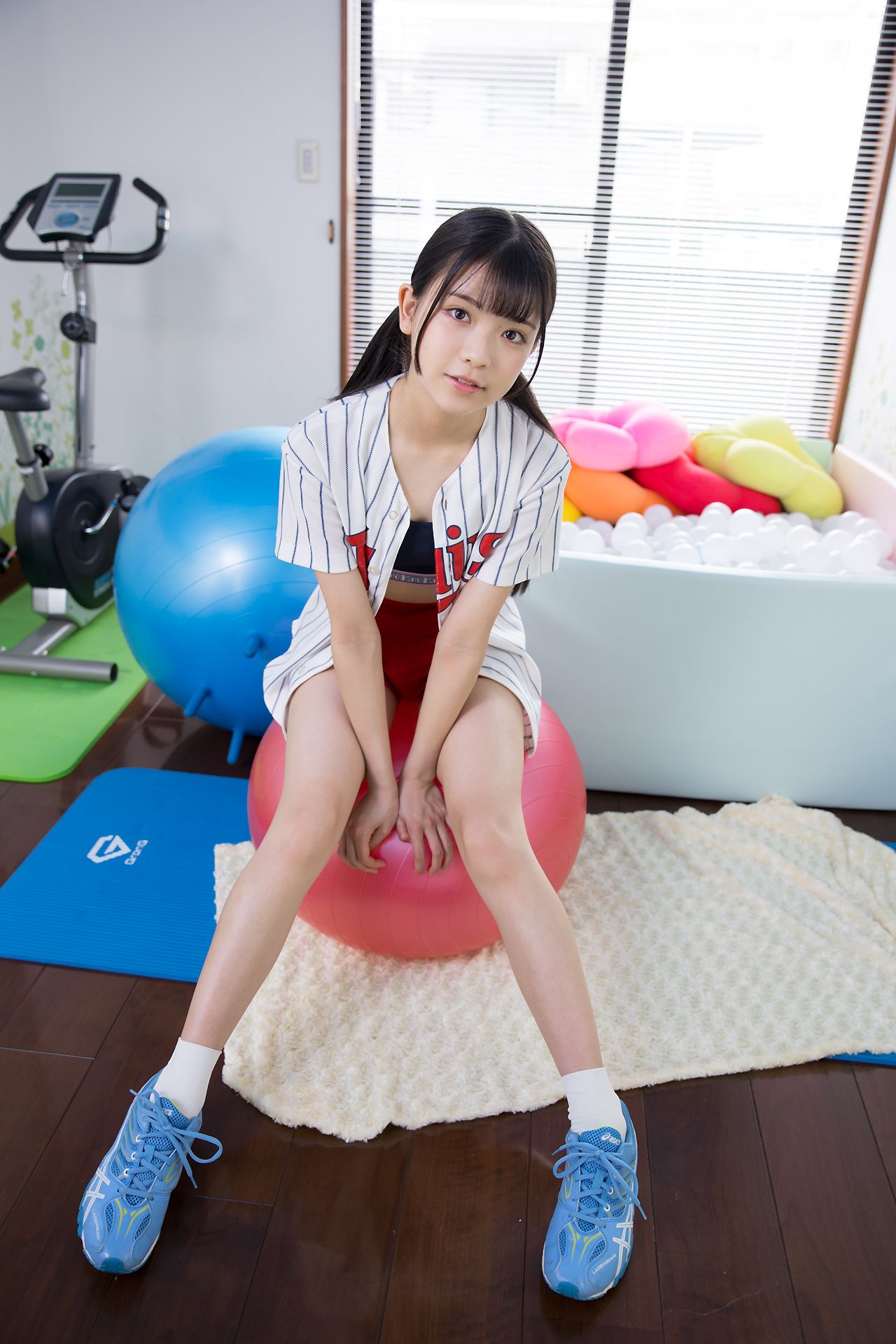 [Minisuka.tv] Mao Imaizumi 今泉まお - Regular Gallery 2.2/(42P)