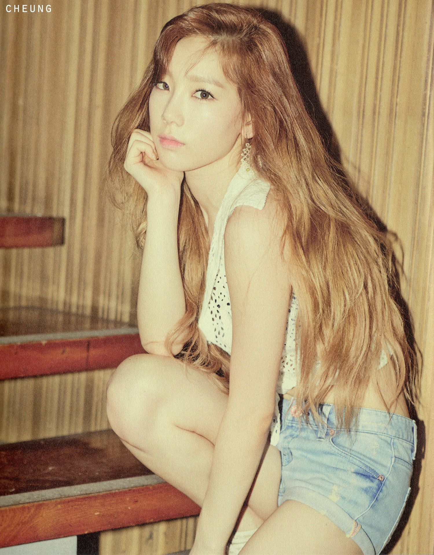 TaeTiSeo 韩国少女时代《HOLLER》[PB]/(44P)