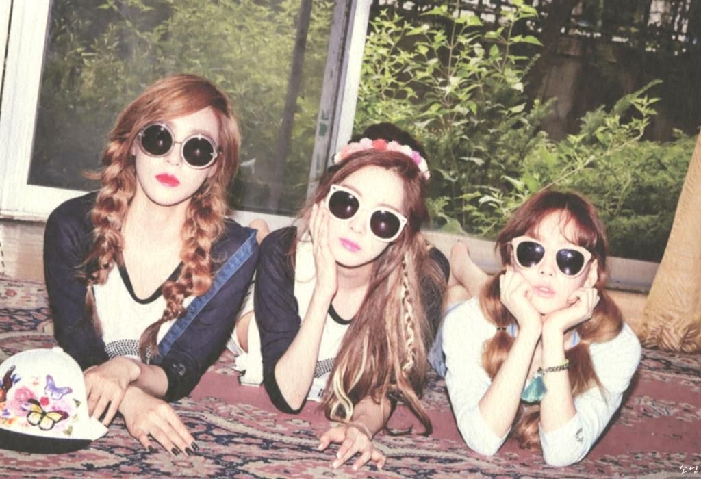 TaeTiSeo 韩国少女时代《HOLLER》[PB]/(44P)