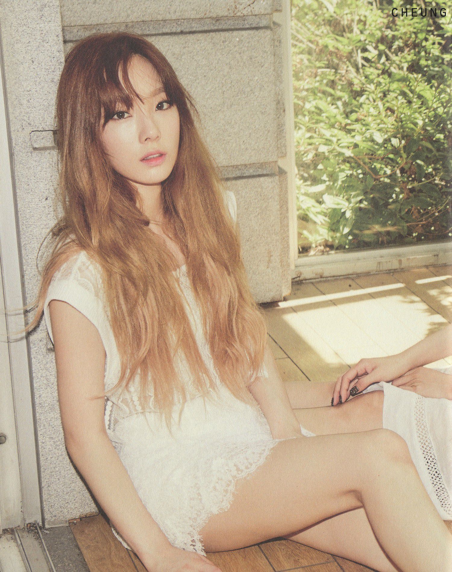 TaeTiSeo 韩国少女时代《HOLLER》[PB]/(44P)