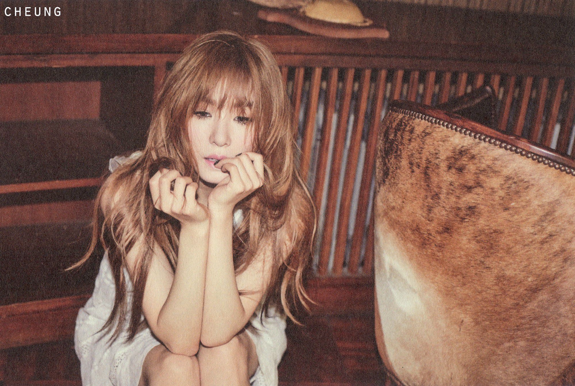 TaeTiSeo 韩国少女时代《HOLLER》[PB]/(44P)