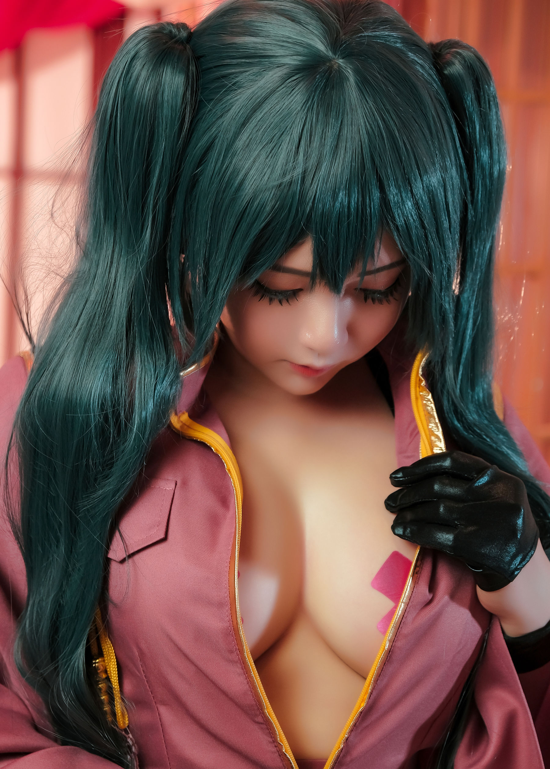 [网红COSER写真] Coser小姐姐Potato Godzilla - Miku Senbonzakura/(24P)