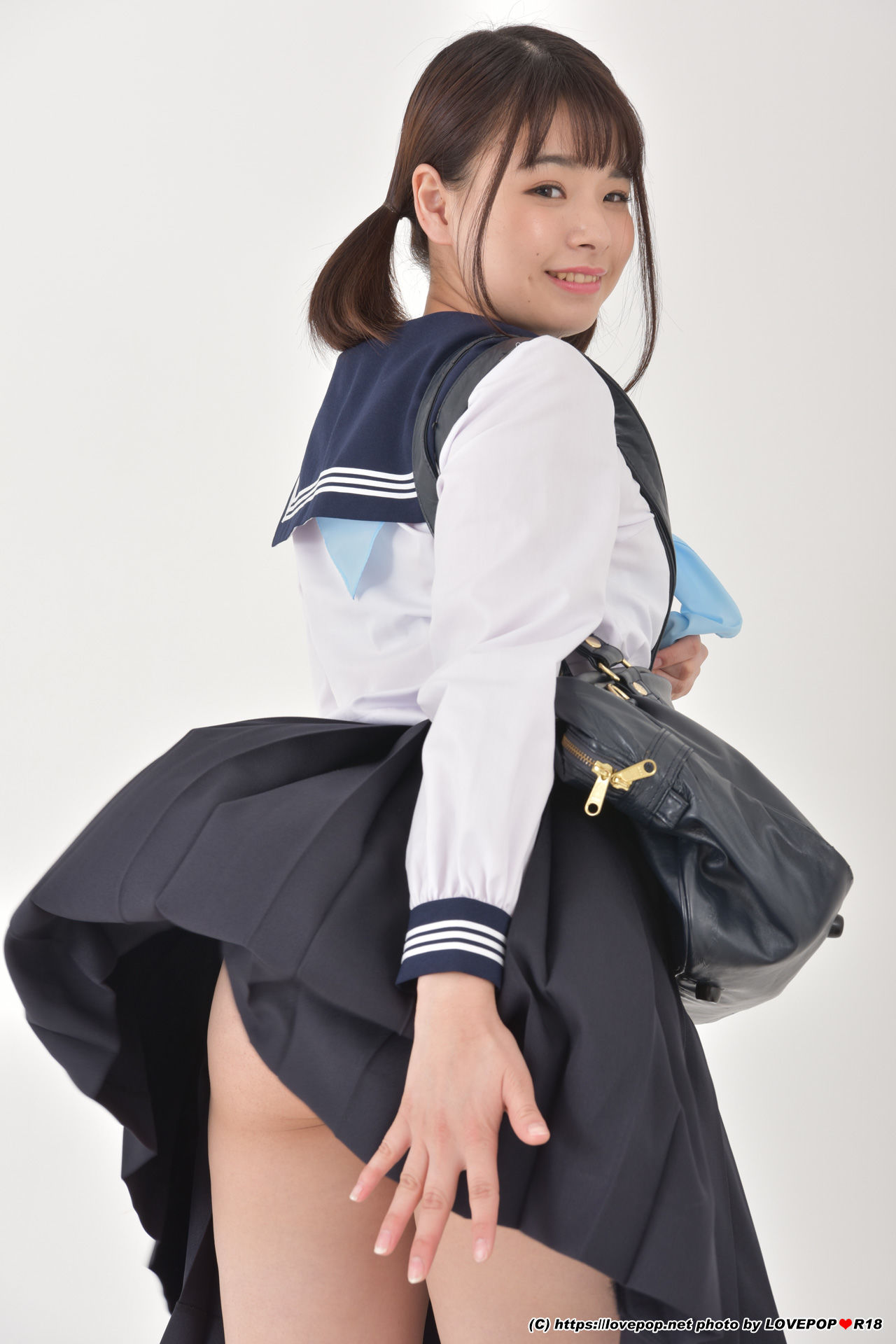 [LOVEPOP] Erina Oka 丘えりな Photoset 02/(42P)