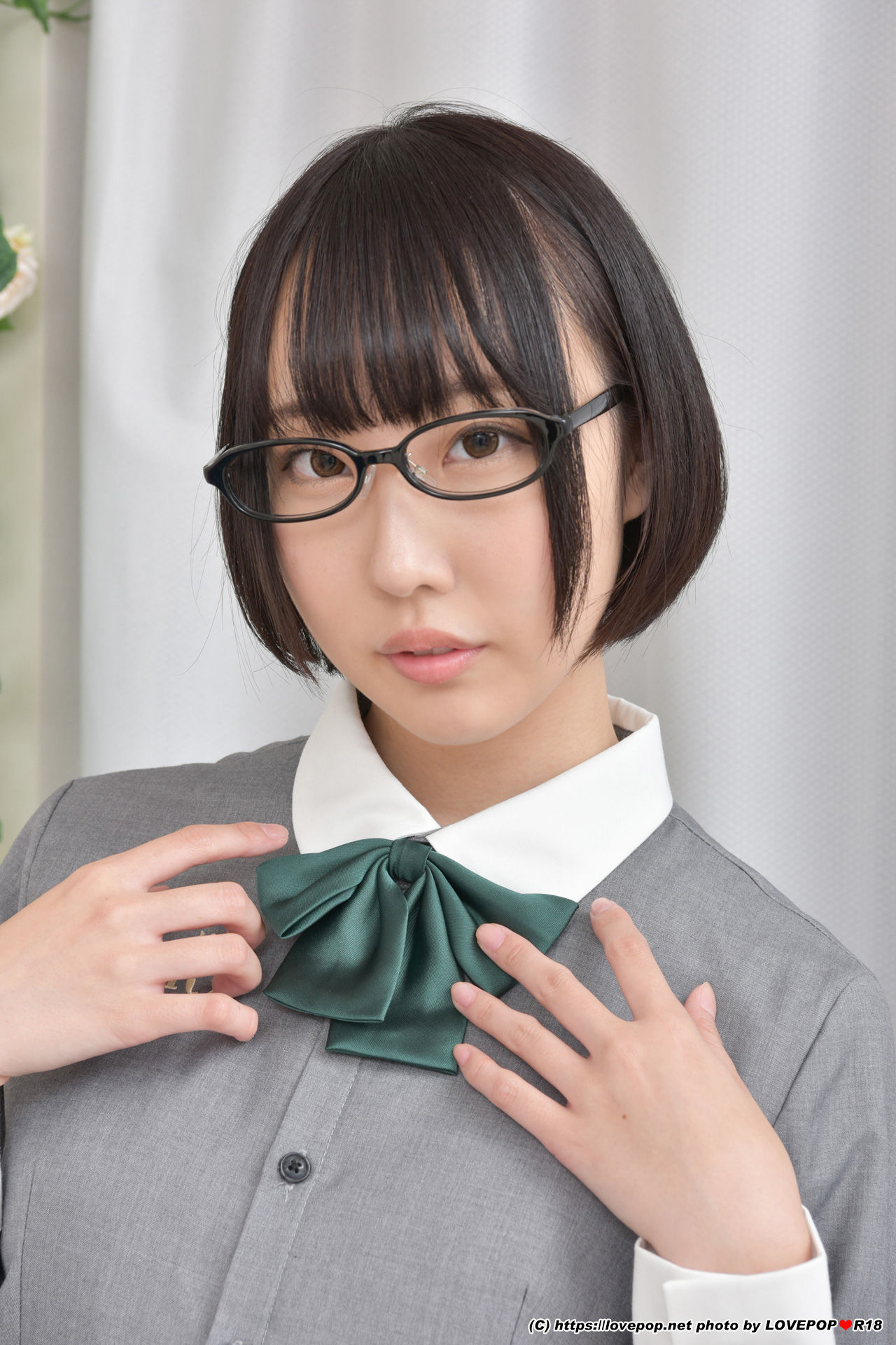 [LOVEPOP] Saku Kurosaki 黒崎さく Photoset 04/(49P)