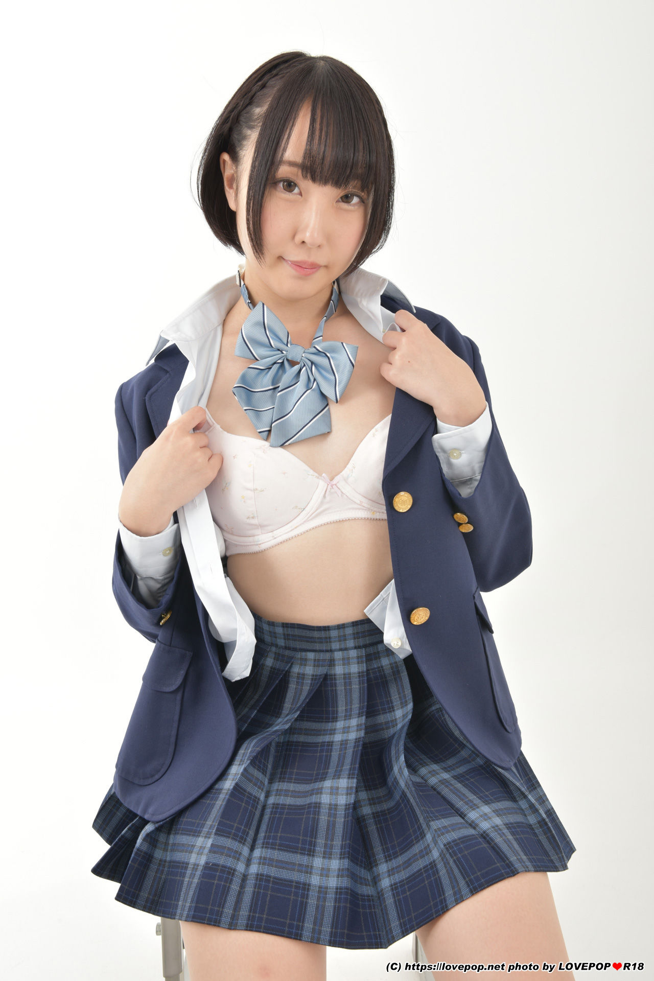 [LOVEPOP] Saku Kurosaki 黒崎さく Photoset 02/(49P)