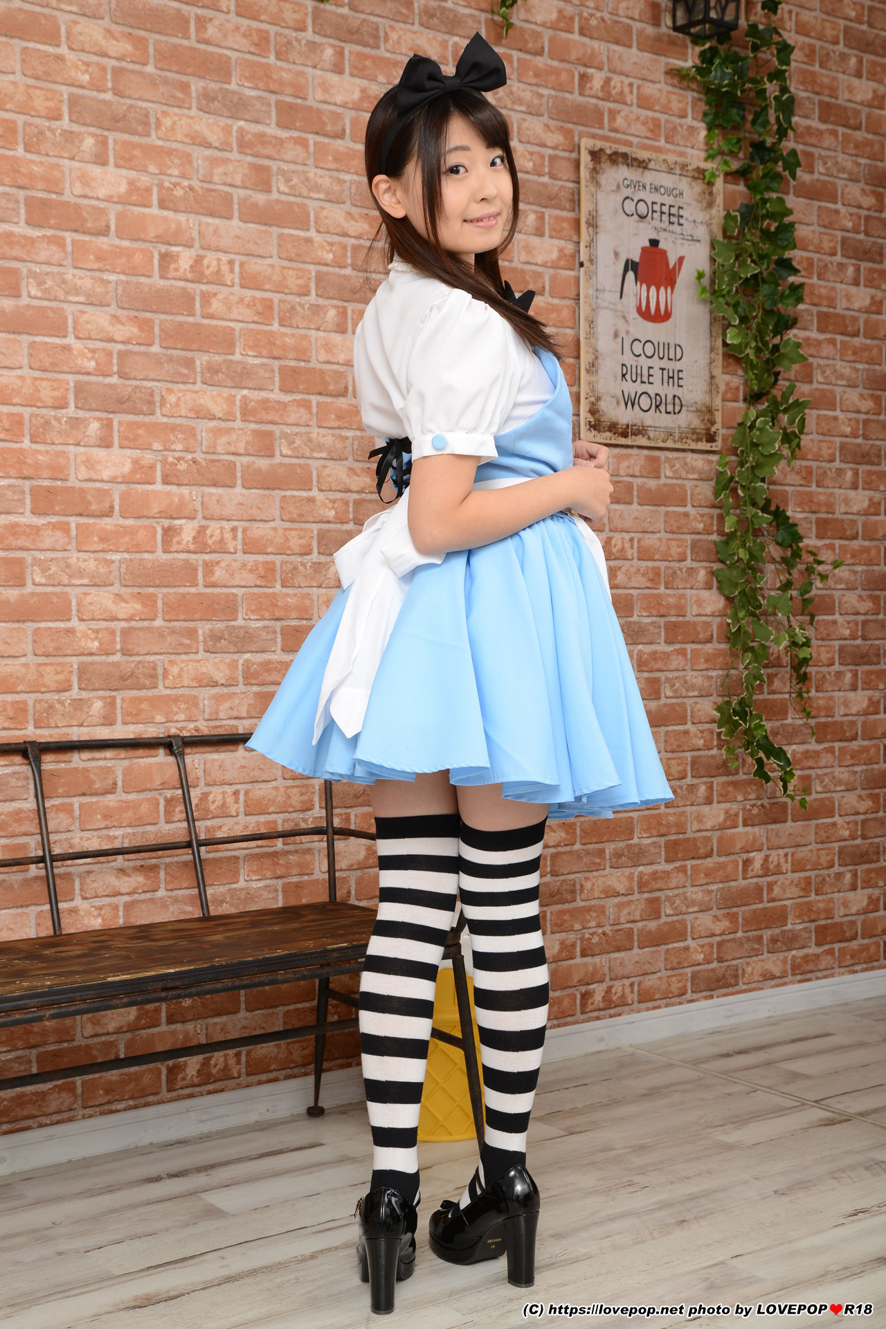 [LOVEPOP] Special Maid Collection - Airi Satou さとう愛理 Photoset 03/(58P)