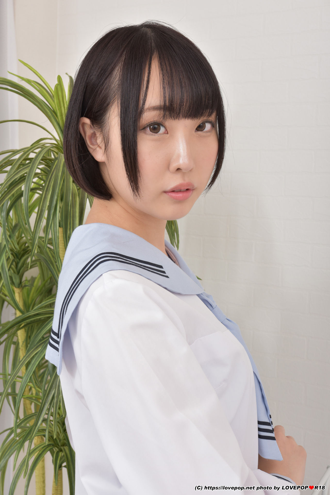 [LOVEPOP] Saku Kurosaki 黒崎さく Photoset 03/(55P)