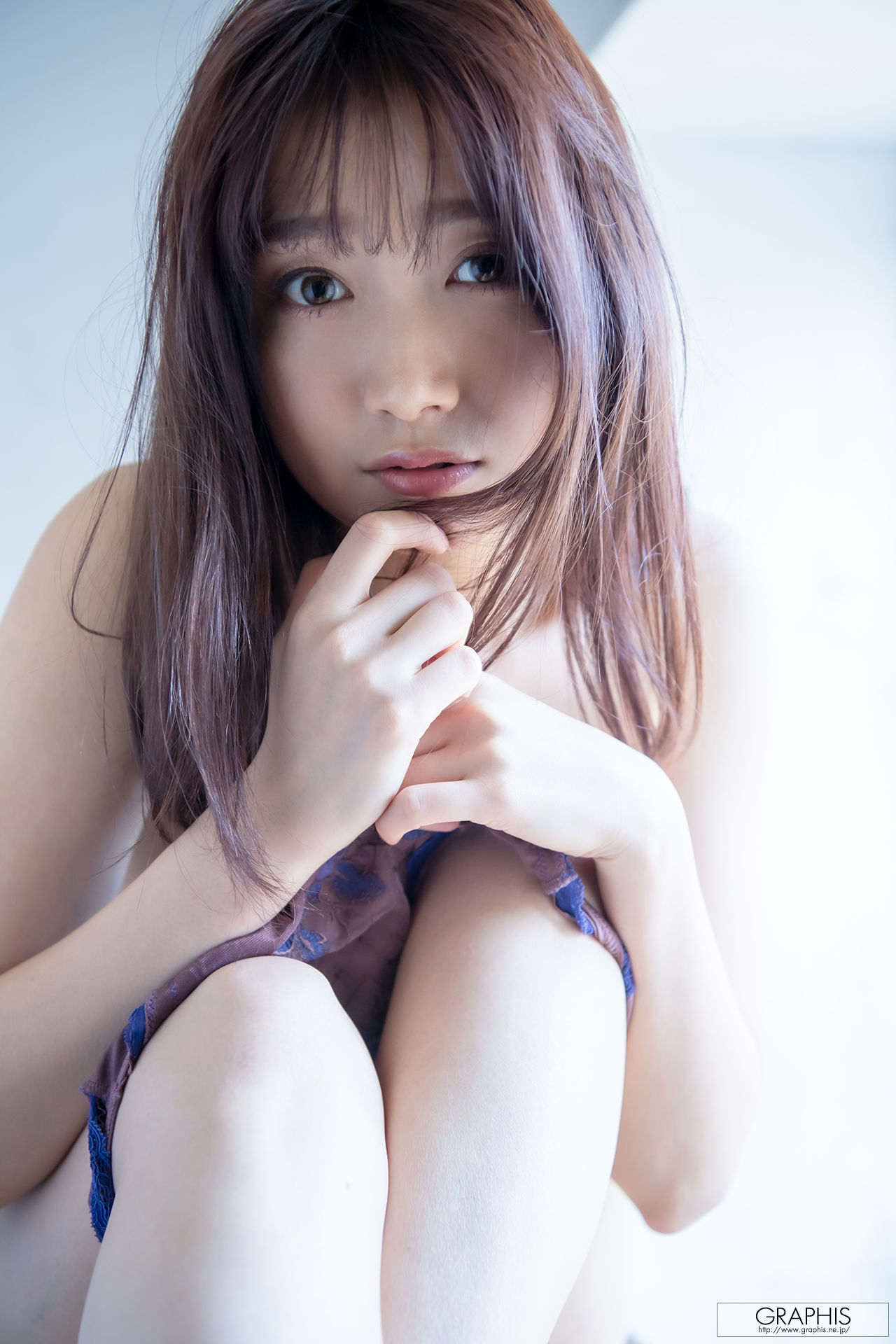 [Graphis] 2020.12 每日一枚 Anna Kami 加美杏奈/(18P)