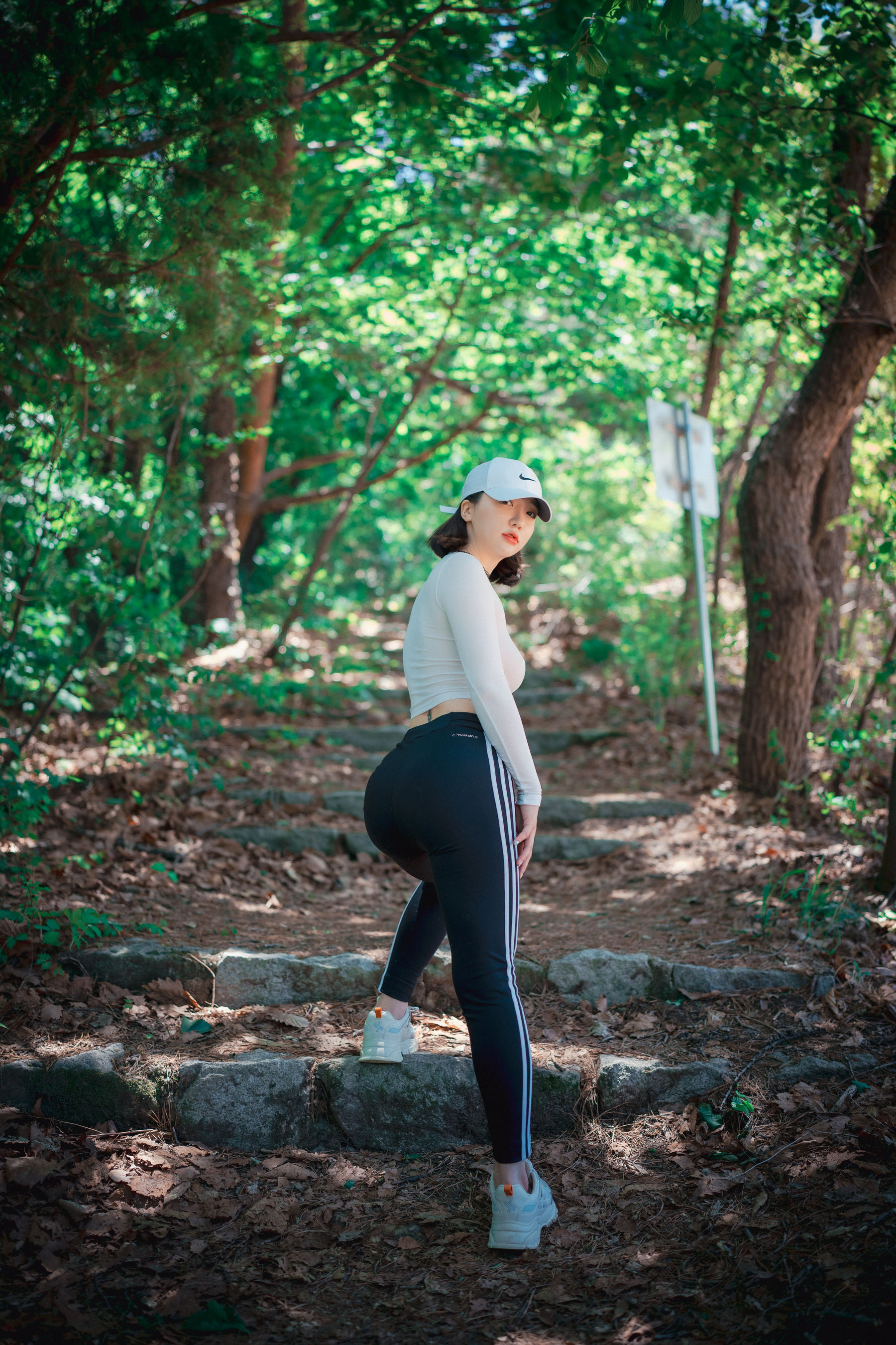 [DJAWA]  Yeeun - Naughty Trekking 写真套图/(177P)