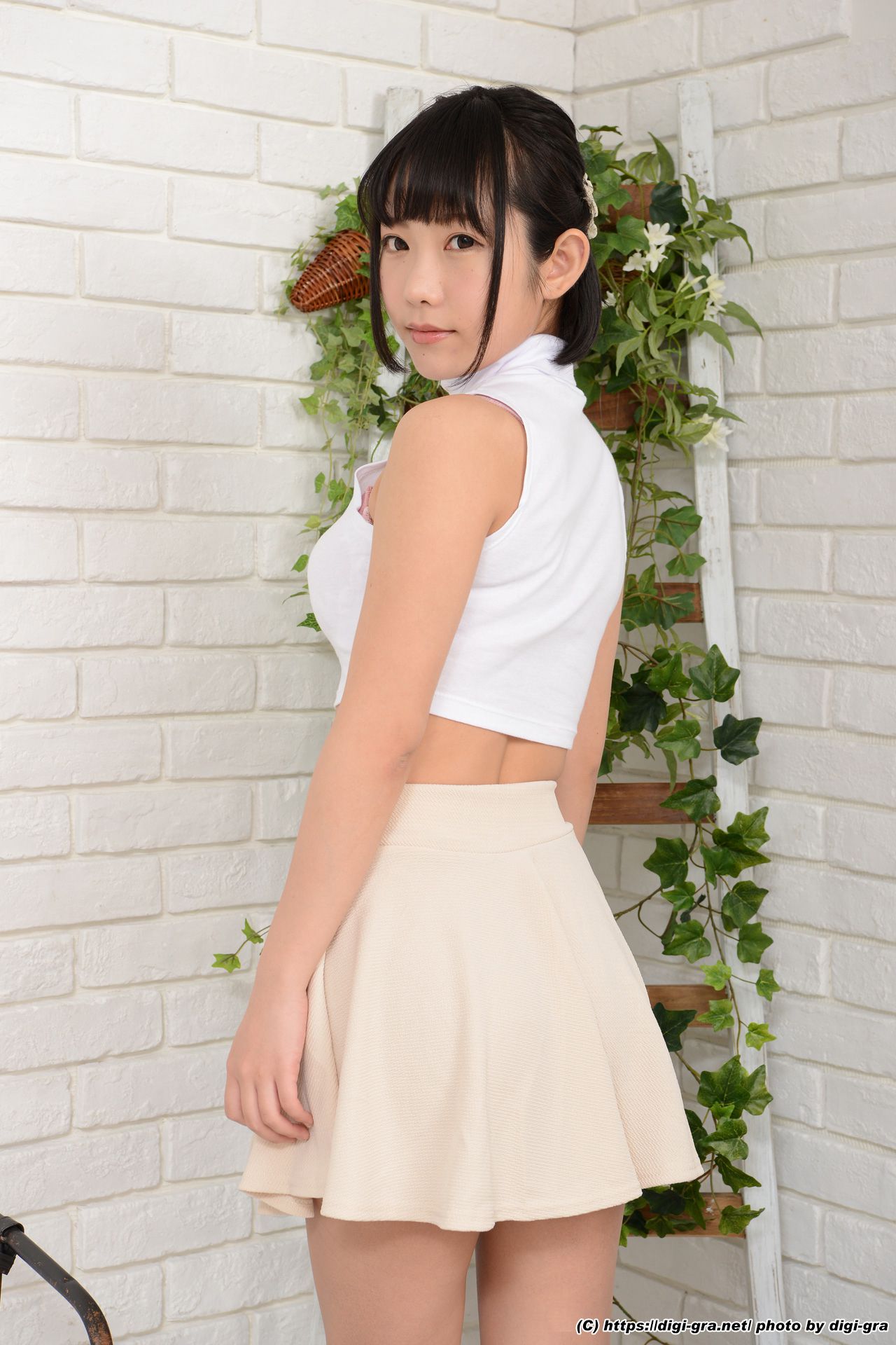 [Digi-Gra] Yui Shirasaka 白坂有以 Photoset 03/(55P)