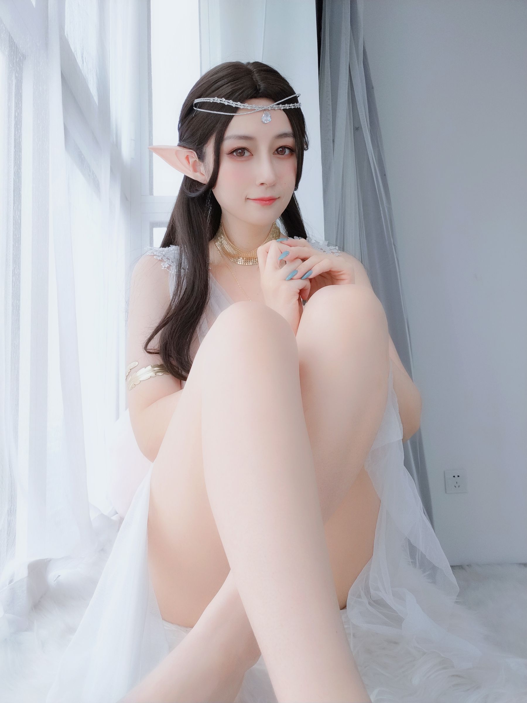 [网红COSER写真] Coser小姐姐白银 - 精灵宝石内衣/(69P)