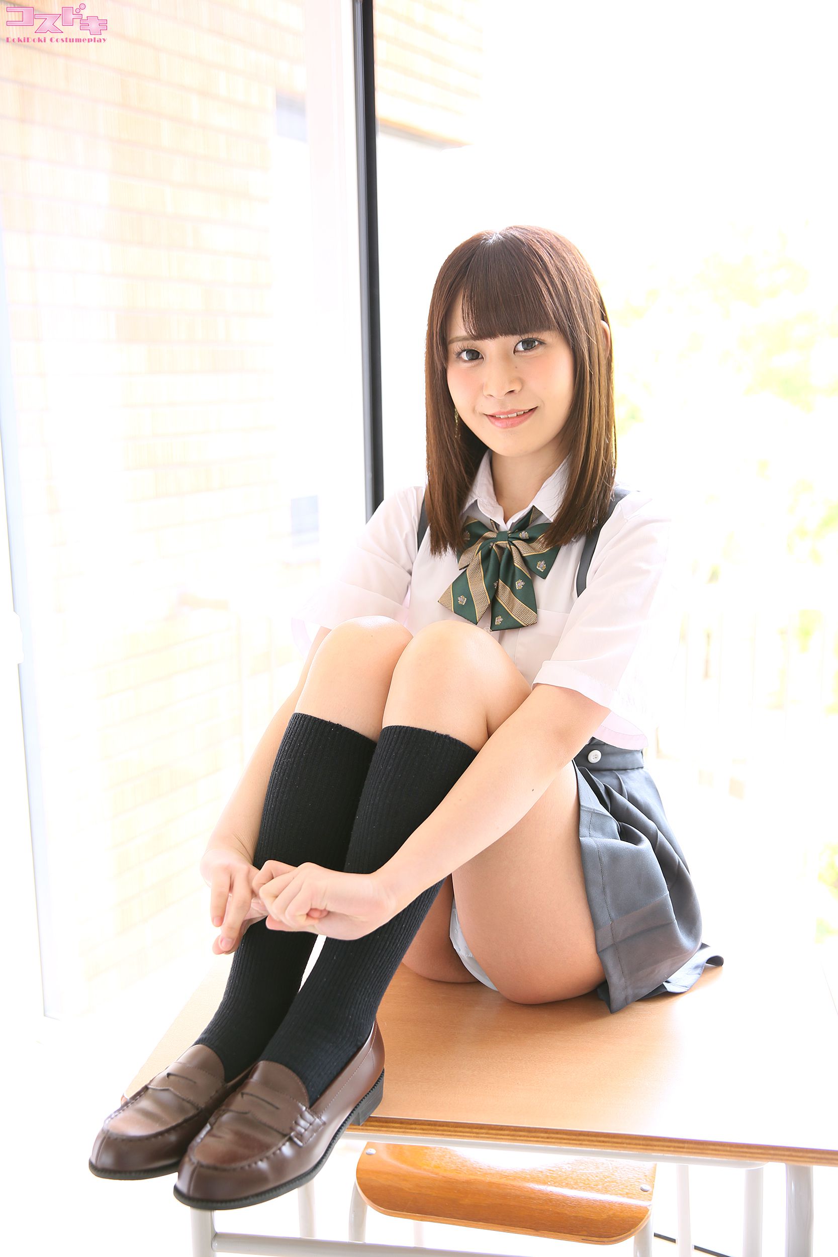 [Cosdoki] Rio Naruse 成瀬りお2 naruserio2_pic_seifukutsuri1 2/(60P)