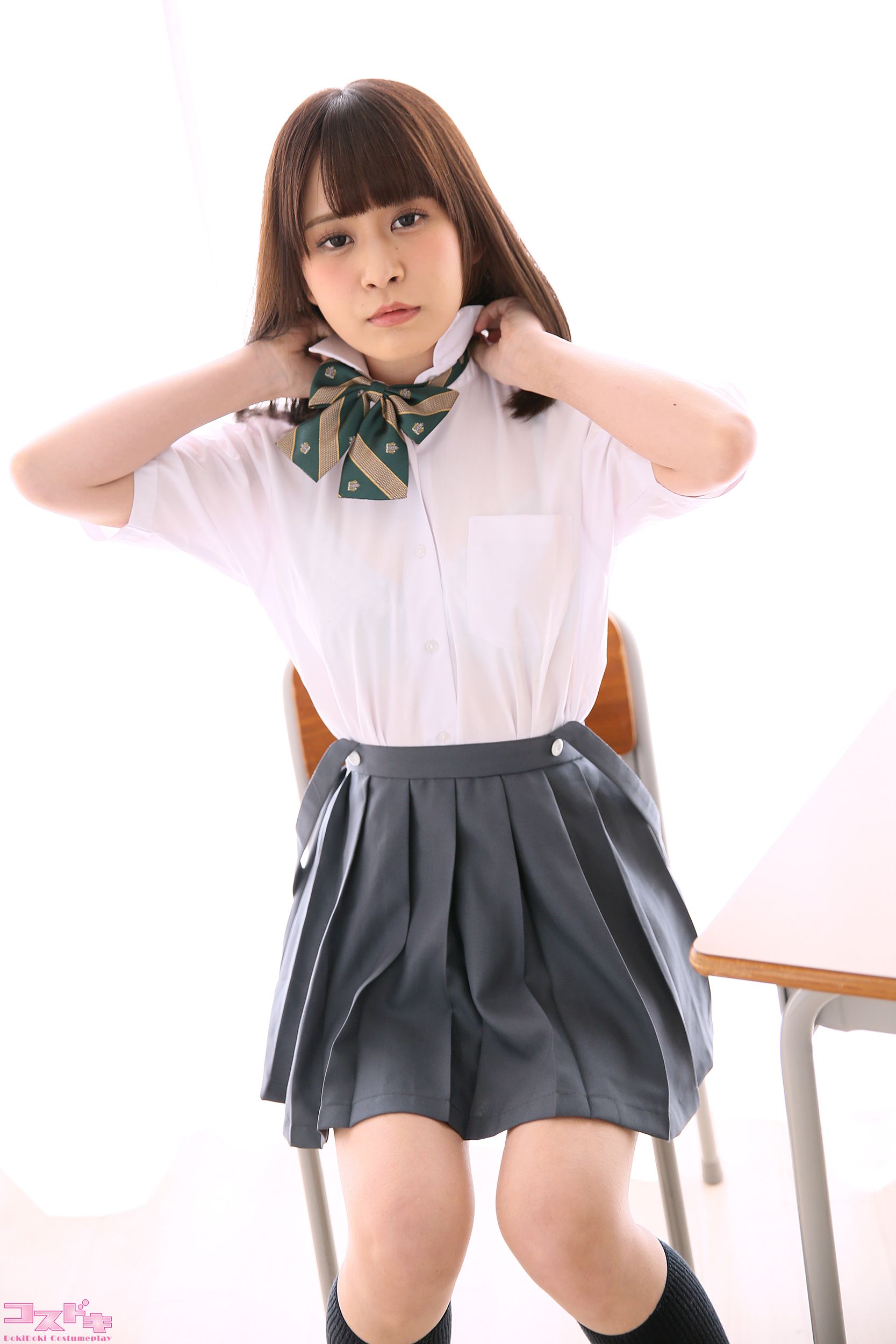 [Cosdoki] Rio Naruse 成瀬りお2 naruserio2_pic_seifukutsuri1 2/(60P)