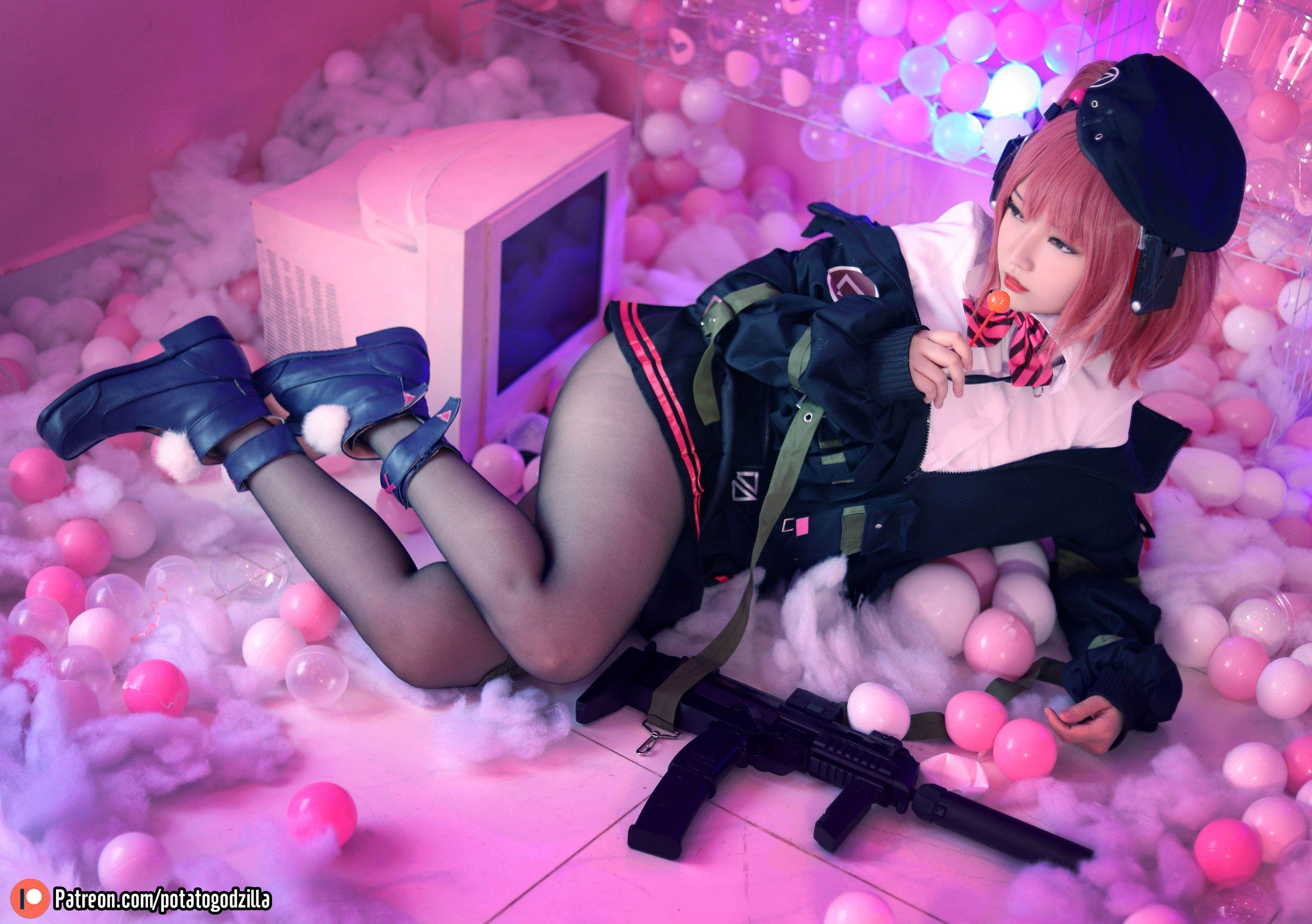 [网红COSER写真] Coser小姐姐Potato Godzilla - MP7 (Girls Frontline)/(40P)