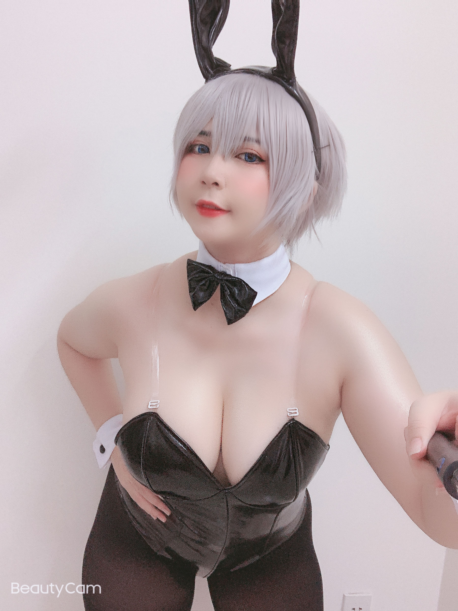 [网红COSER写真] Uy Uy - Uzaki Bunny Suit/(24P)