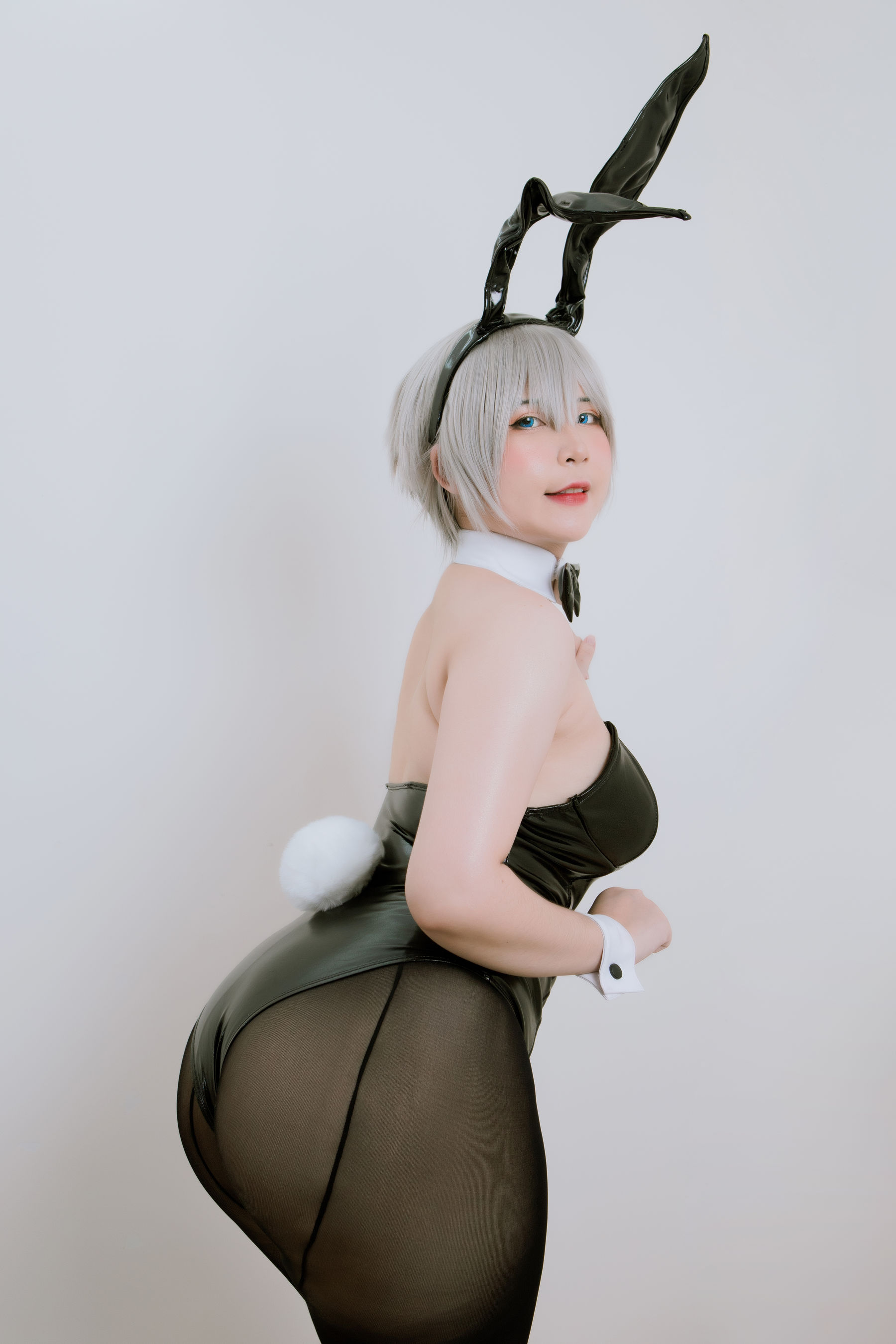 [网红COSER写真] Uy Uy - Uzaki Bunny Suit/(24P)