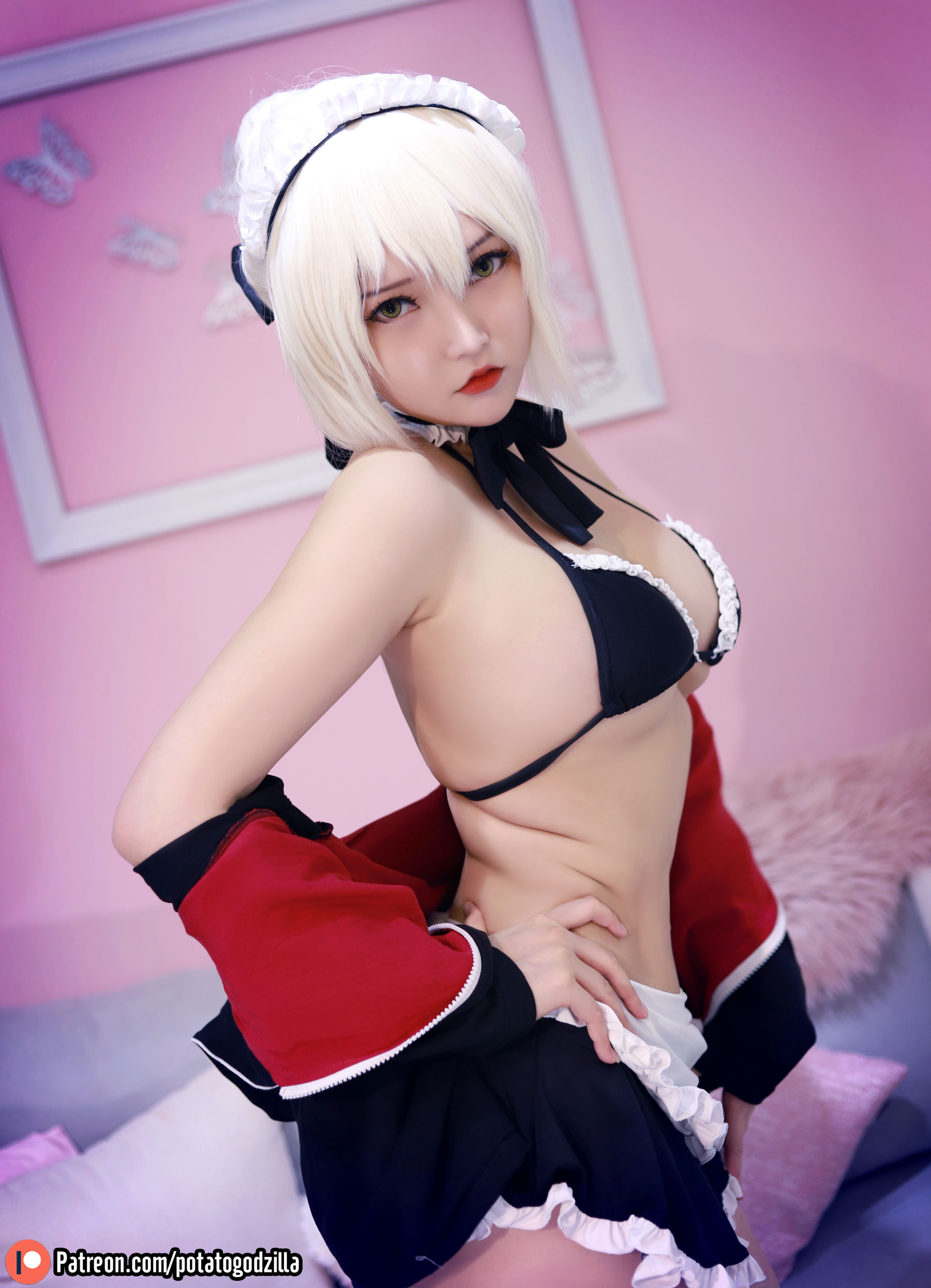 [网红COSER写真] Coser小姐姐Potato Godzilla - Saber Alter Maid/(42P)