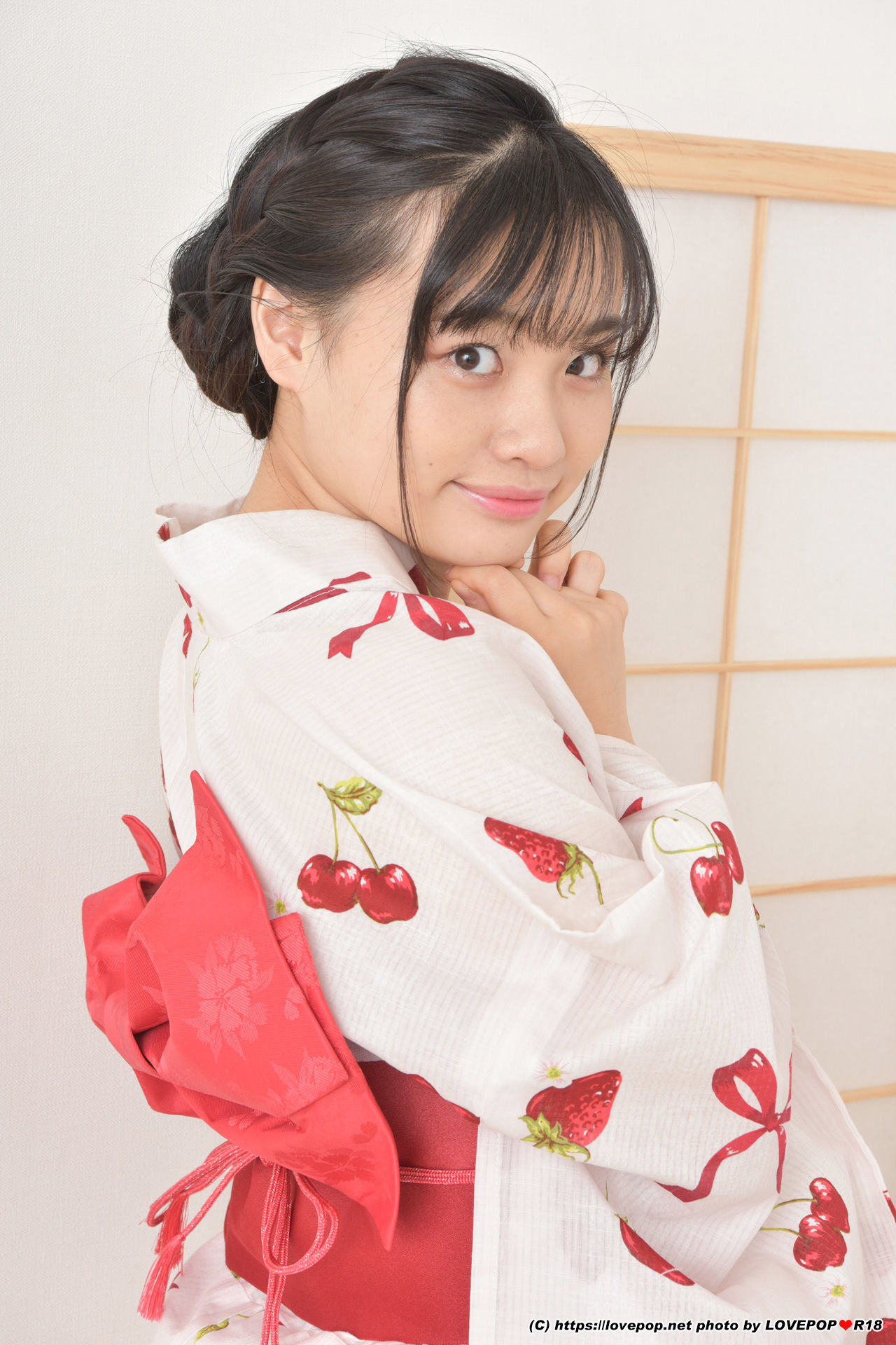 [LOVEPOP] Urara Kanon 花音うらら Photoset 02/(60P)