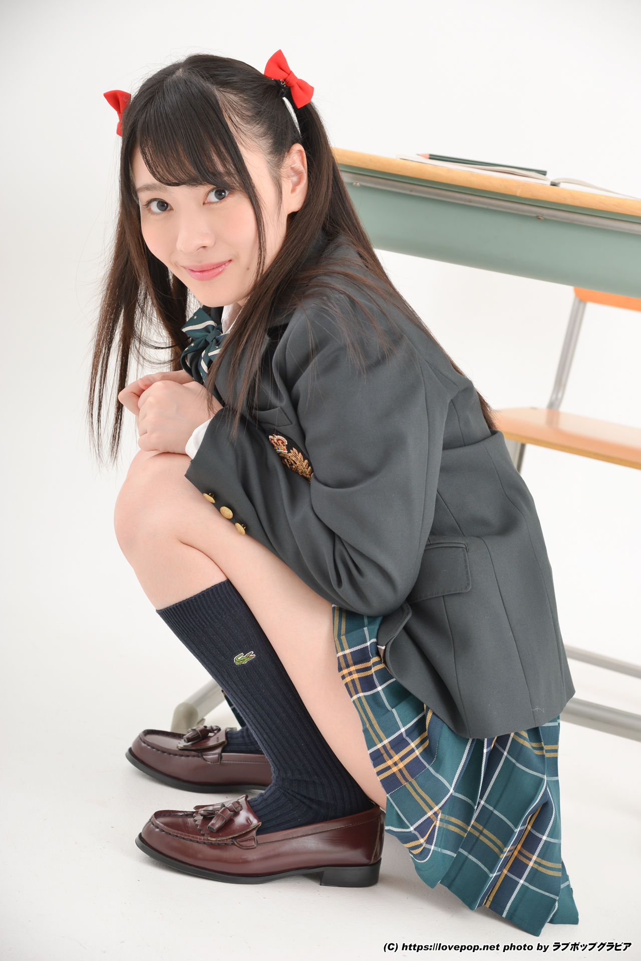 [LOVEPOP] Kotone Kuriyama 栗山ことね Photoset 02/(54P)