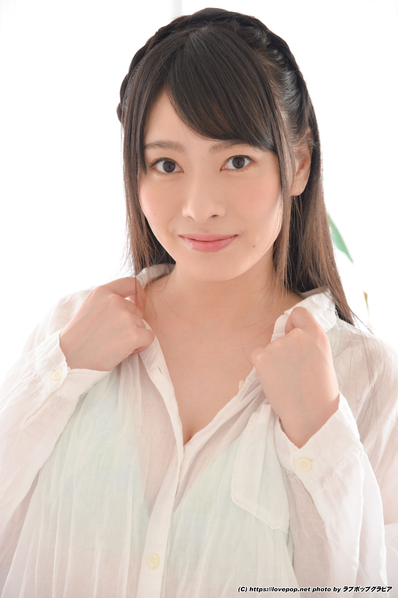 [LOVEPOP] Kotone Kuriyama 栗山ことね Photoset 05/(73P)