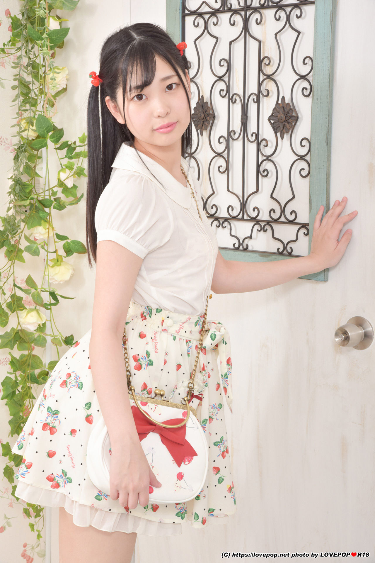 [LOVEPOP] Mayori Nishikura 西倉まより Photoset 05/(50P)