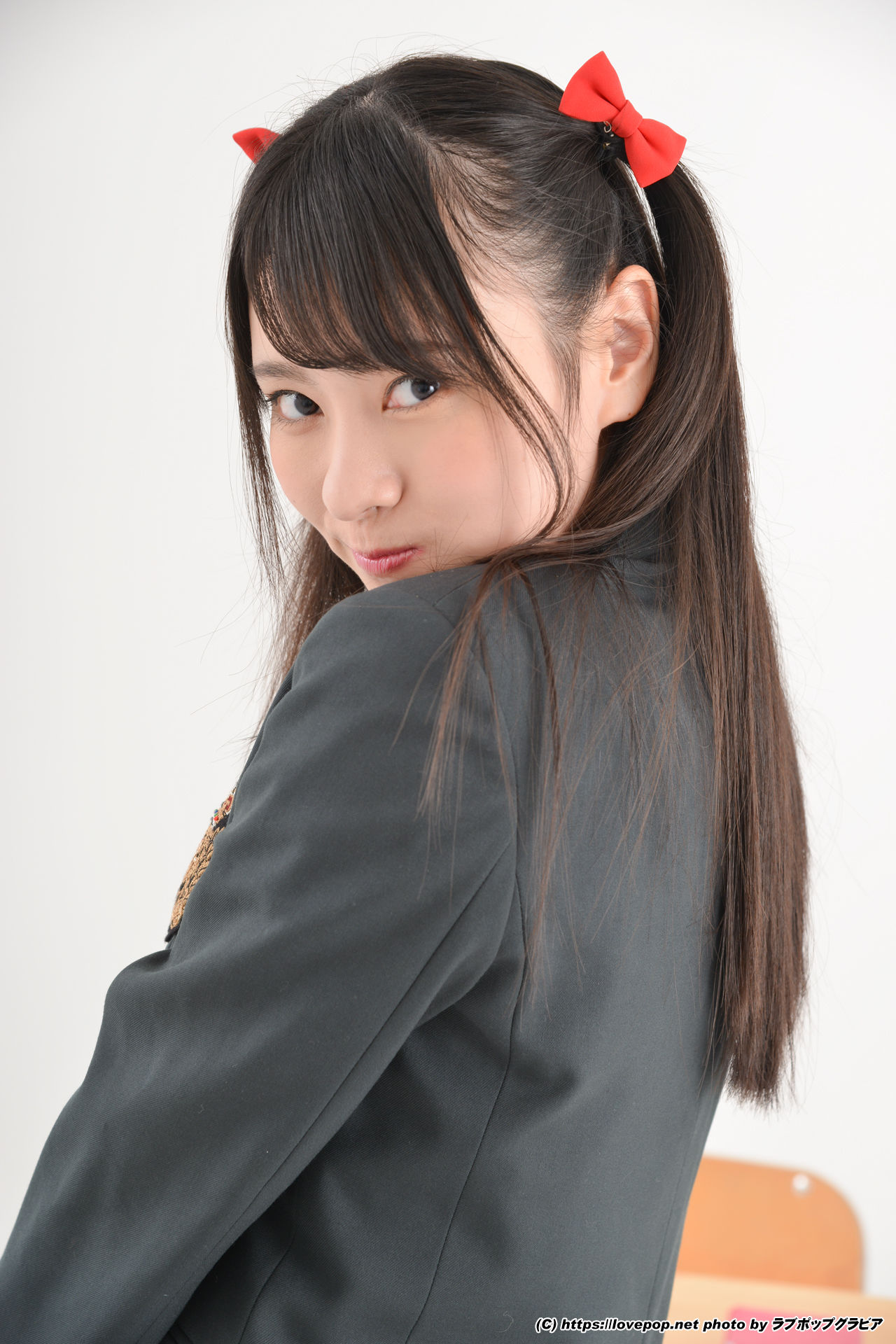 [LOVEPOP] Kotone Kuriyama 栗山ことね Photoset 02/(54P)