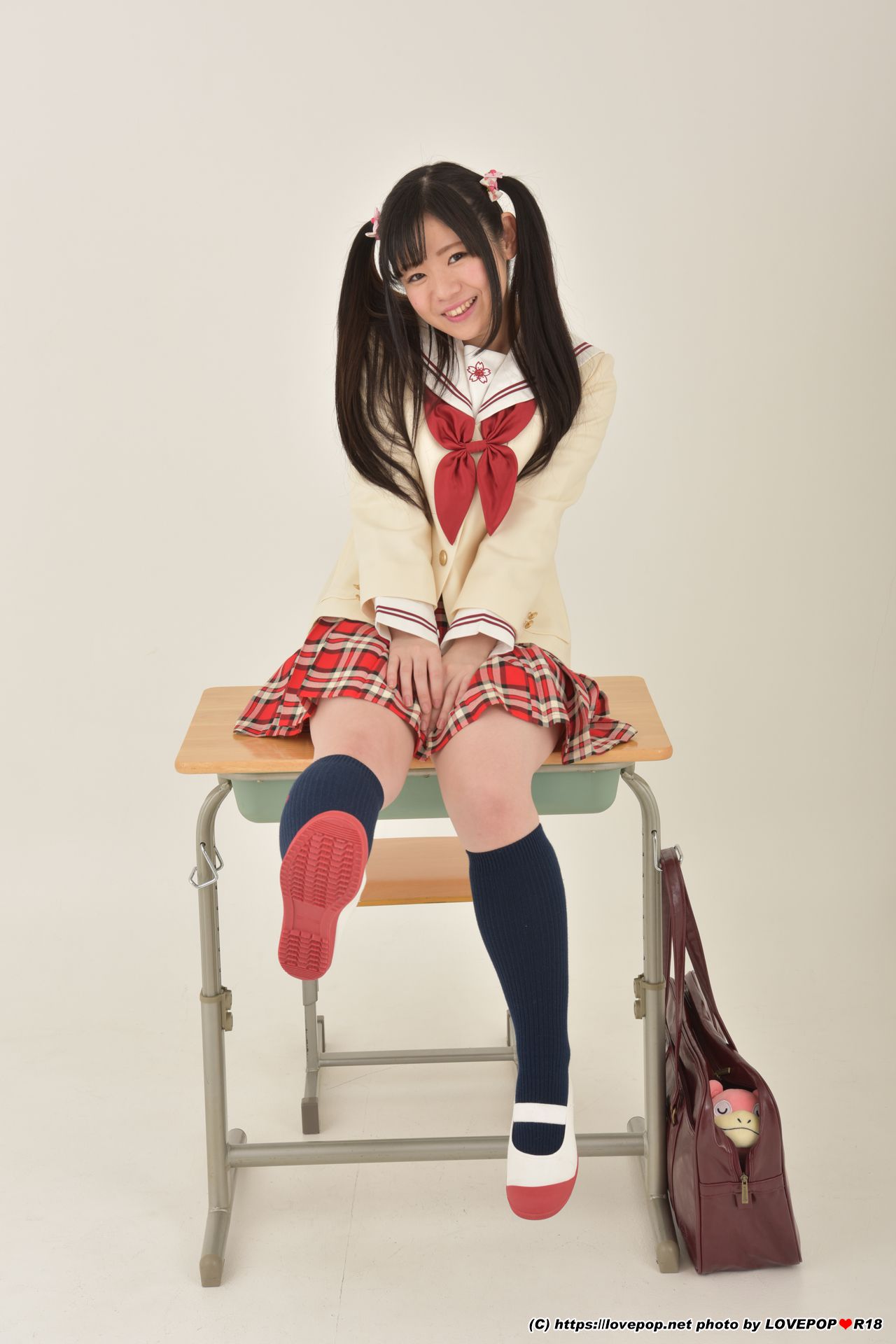 [LOVEPOP] Rino Harukawa 春川莉乃 Photoset 01/(52P)