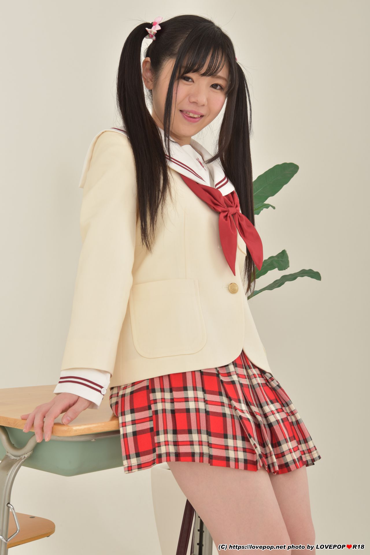 [LOVEPOP] Rino Harukawa 春川莉乃 Photoset 01/(52P)