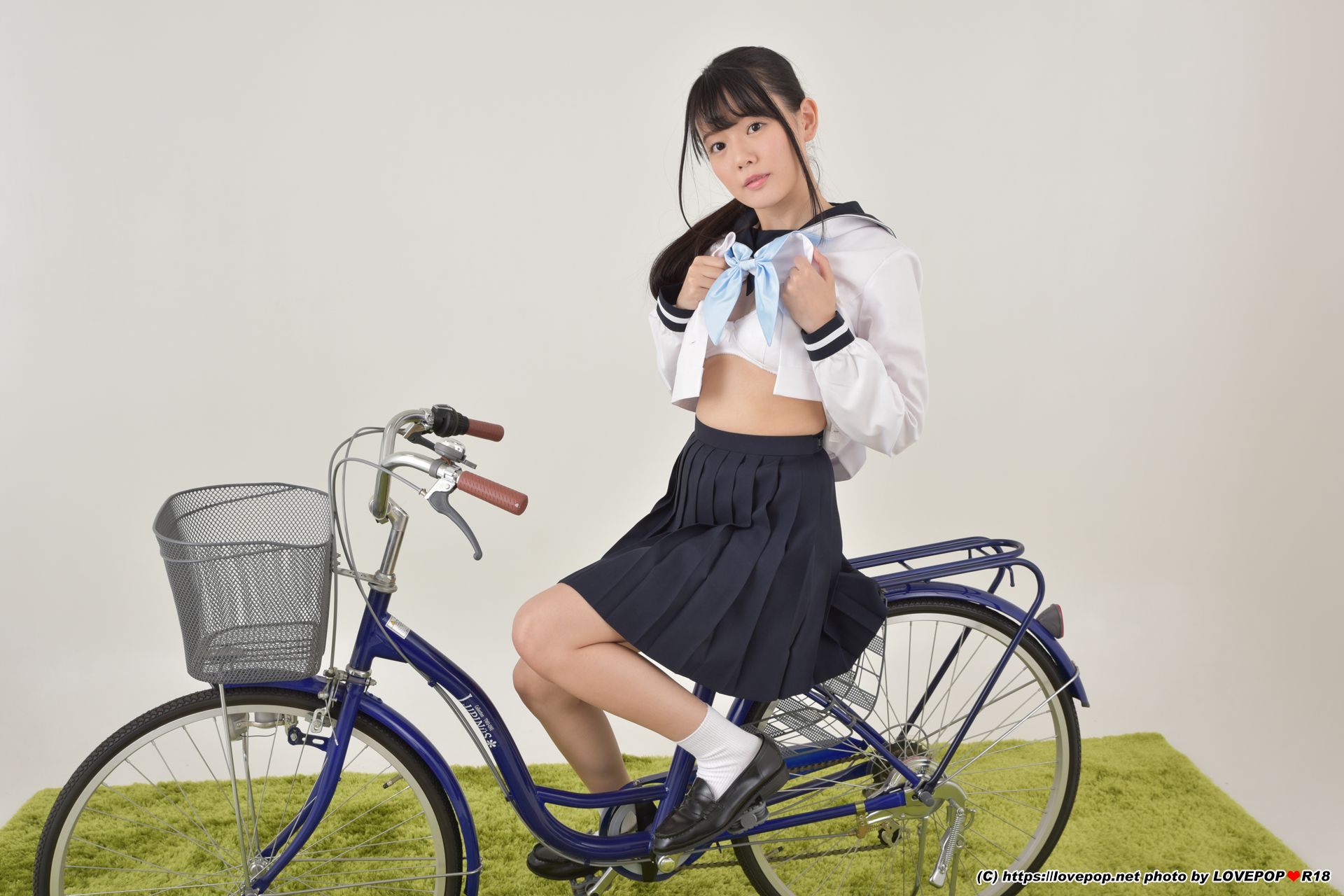 [LOVEPOP] Meru Yanai 柳井める Photoset 04/(38P)