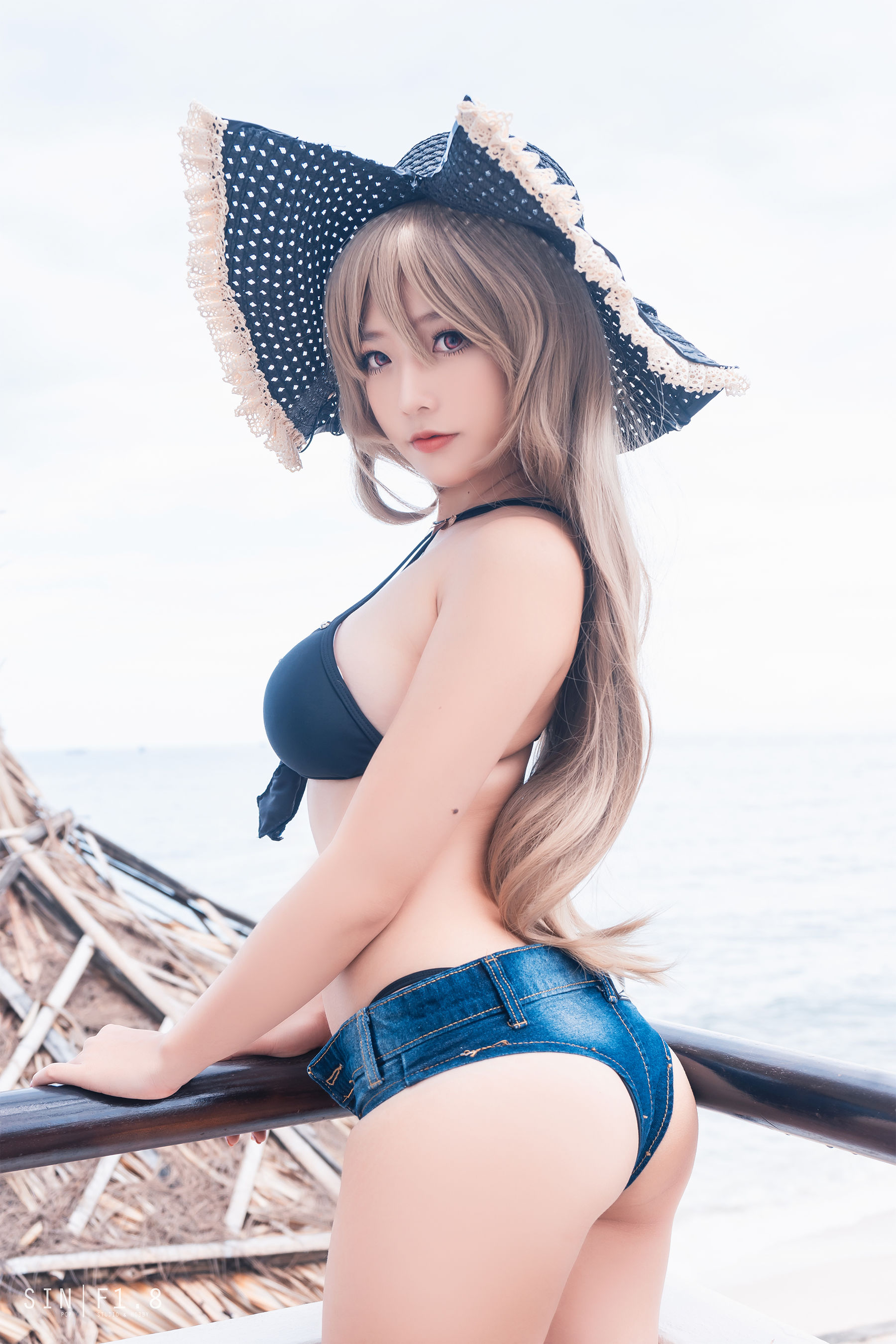 [COS福利] Messie Huang - Jean Bart swimsuit/(20P)