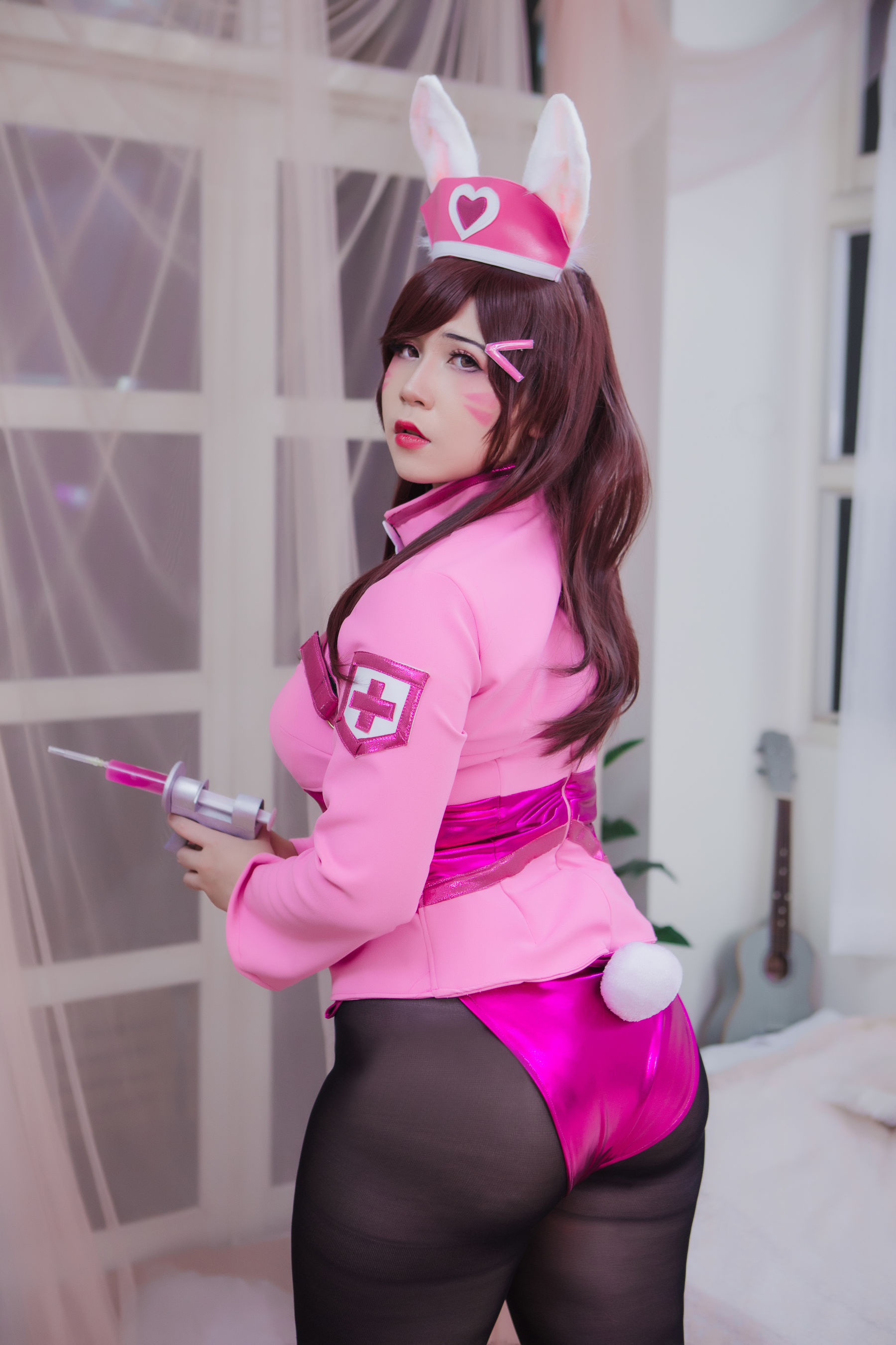 [COS福利] Uy Uy - D.VA Bunny Nurse/(32P)