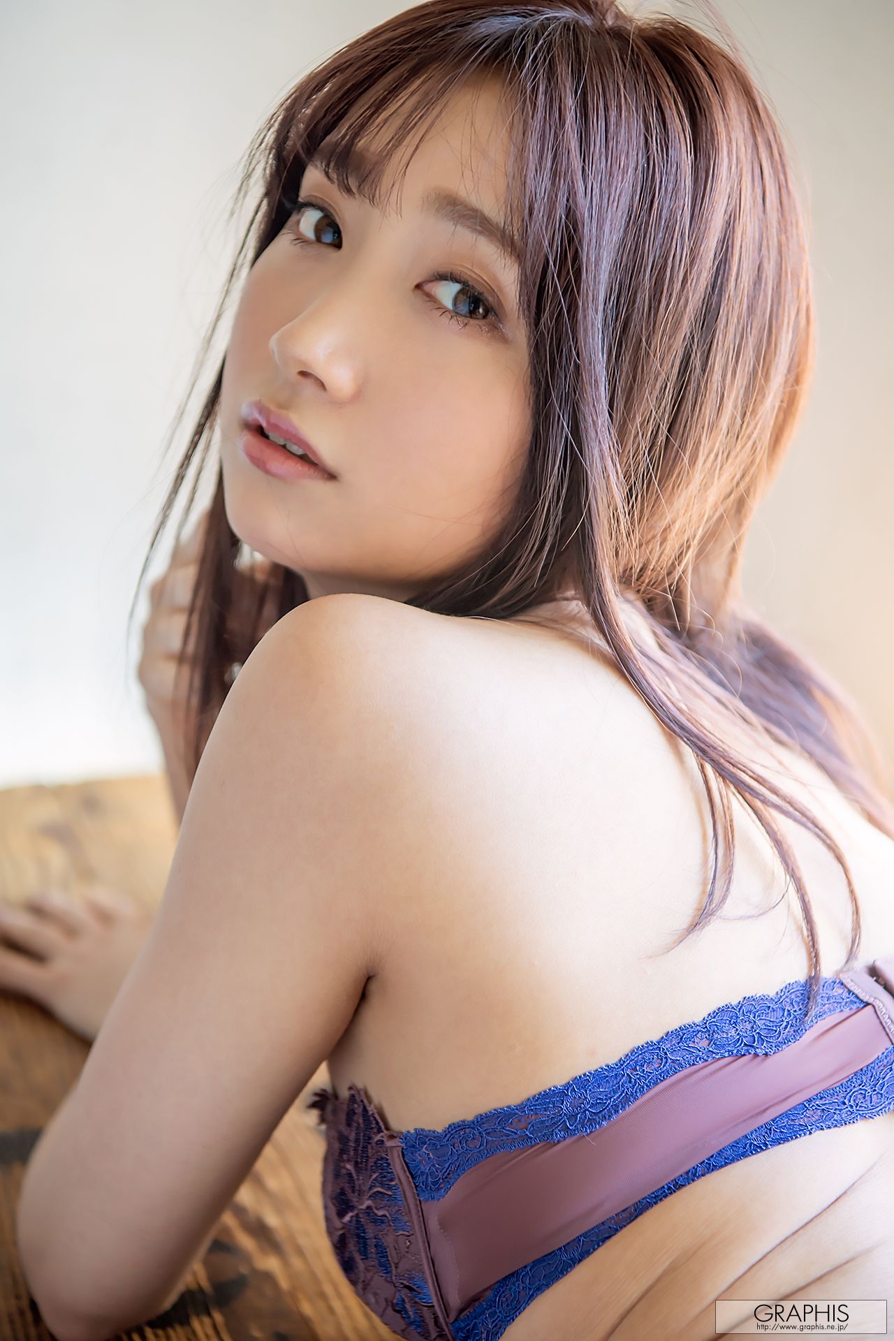 [Graphis Gals] NO.463 Anna Kami 加美杏奈 Angel Smile/(70P)