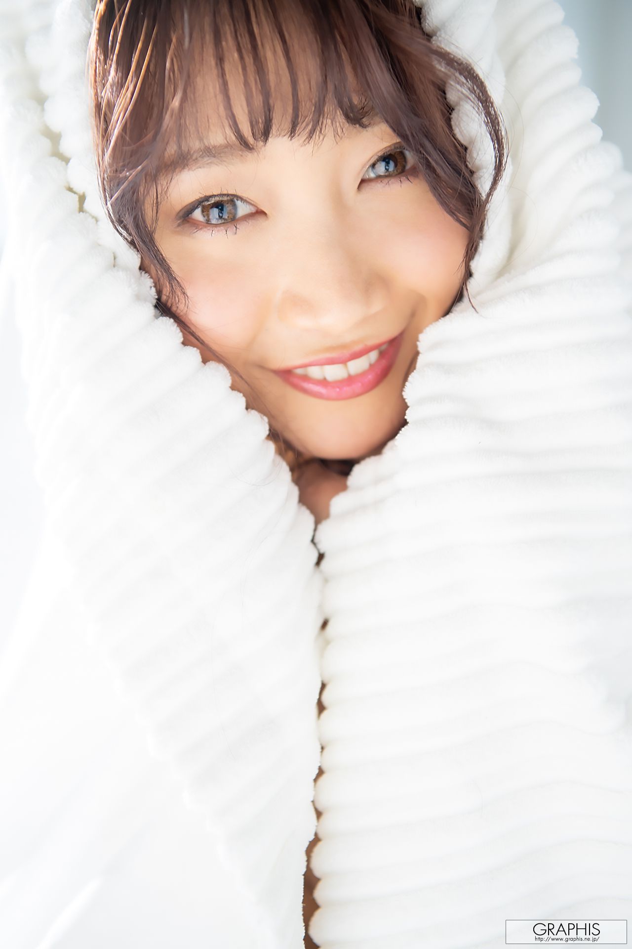 [Graphis Gals] NO.463 Anna Kami 加美杏奈 Angel Smile/(70P)