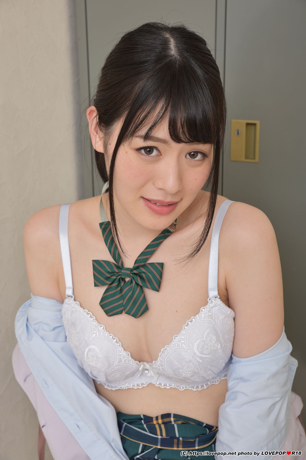 [LOVEPOP] Yukina Shida 志田雪奈 Photoset 01/(50P)