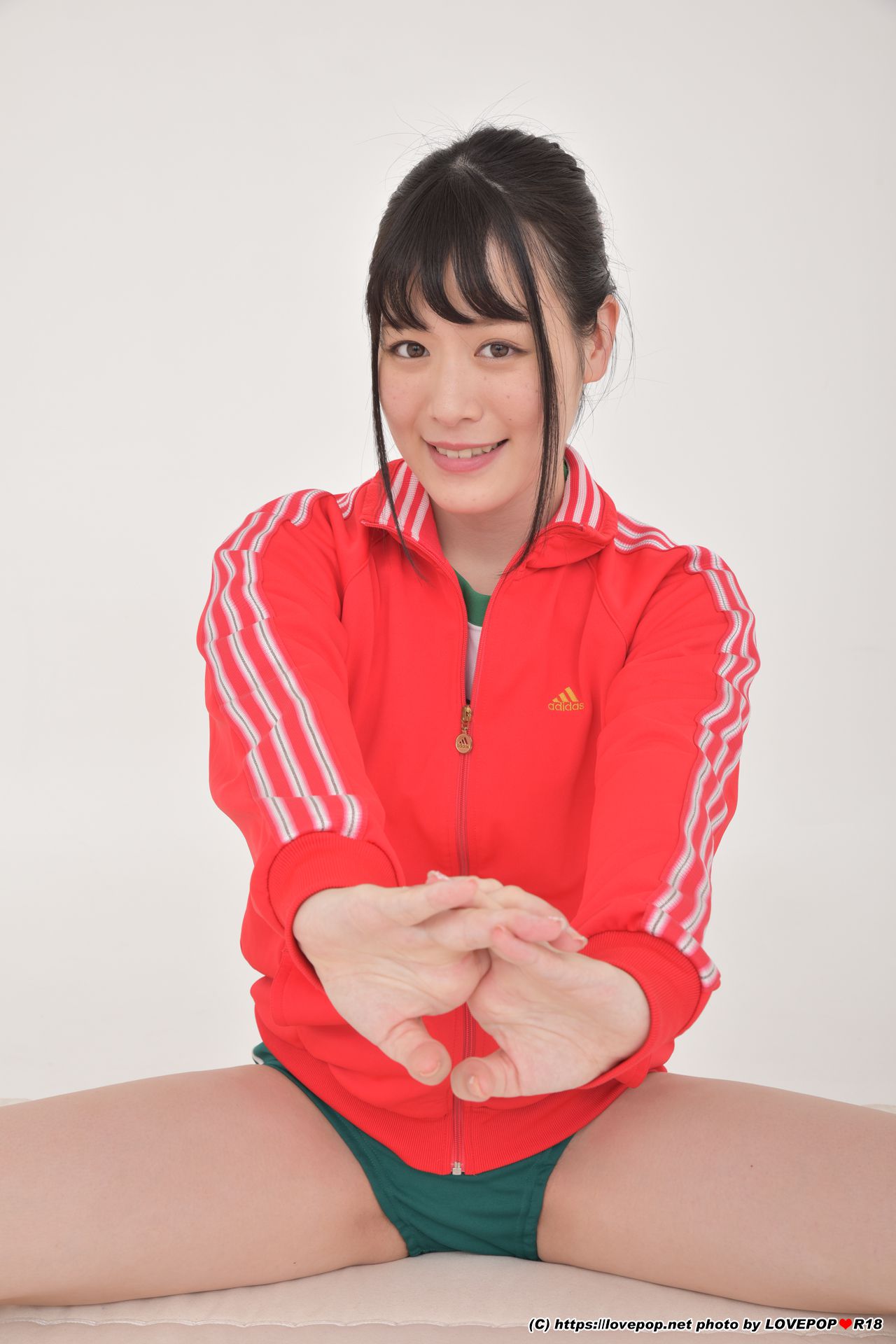 [LOVEPOP] Yukina Shida 志田雪奈 Photoset 03/(55P)