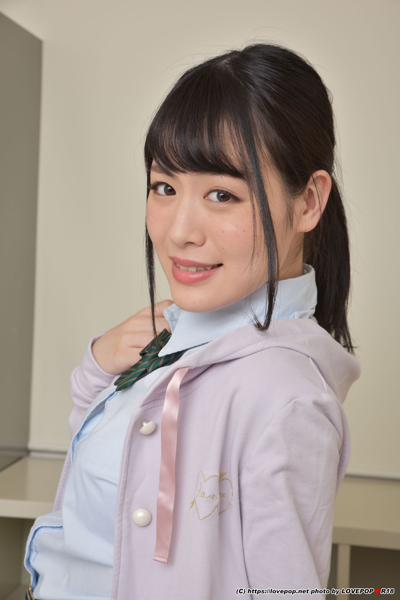 [LOVEPOP] Yukina Shida 志田雪奈 Photoset 01/(50P)