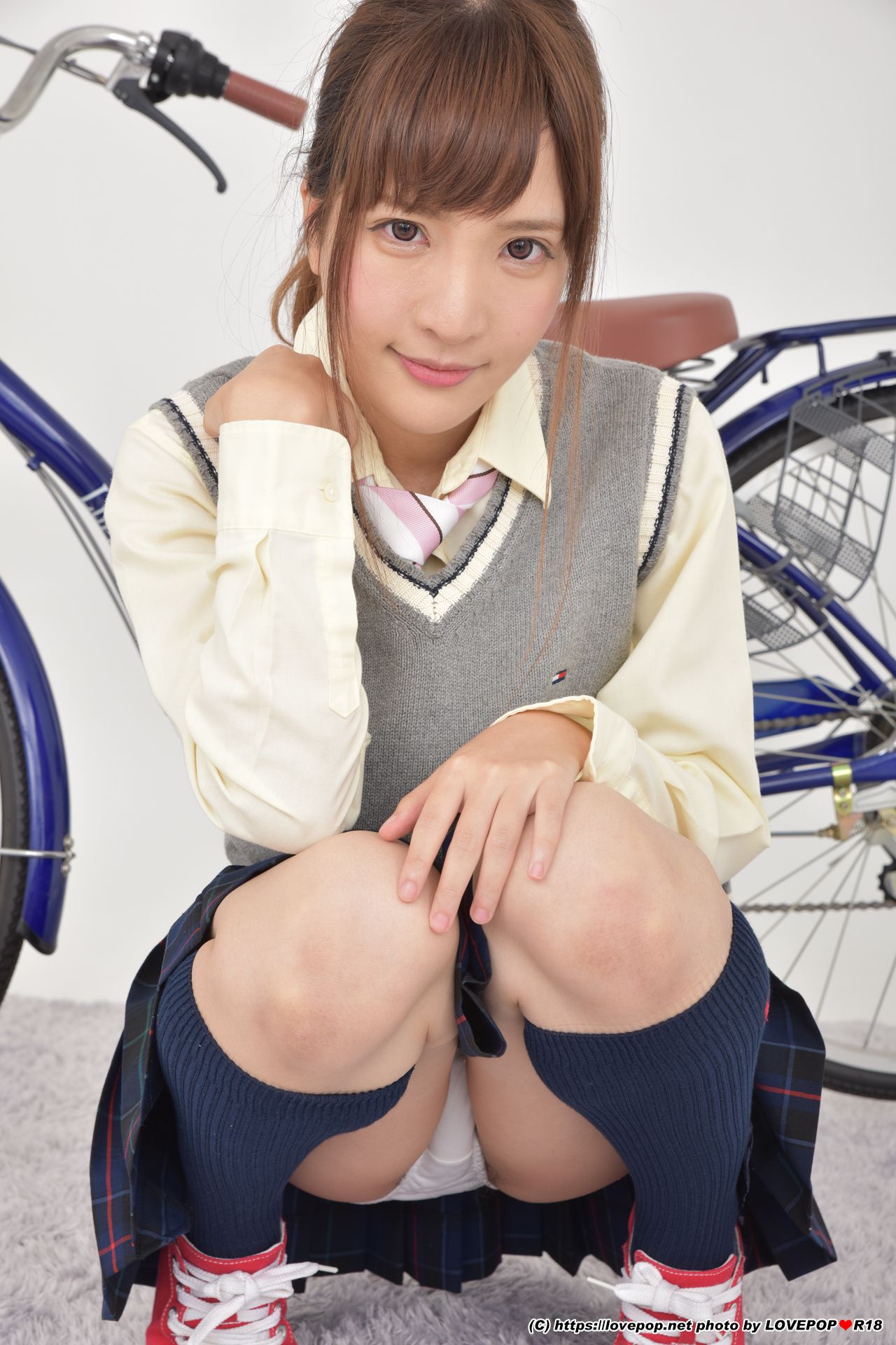 [LOVEPOP] Ayami Shionogi 汐乃木あやみ Photoset 04/(48P)