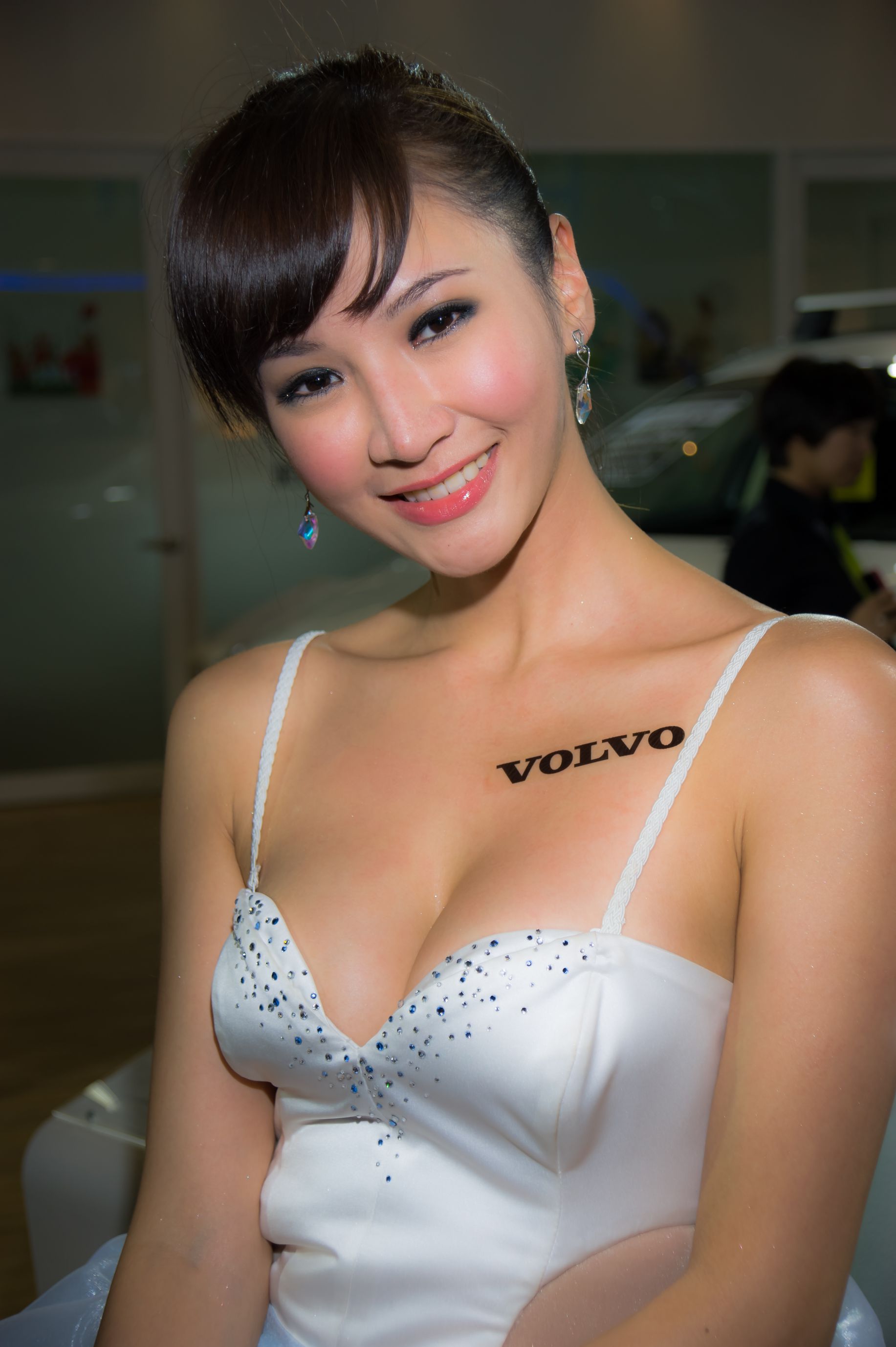 Mia魏靖軒《VOLVO车展美乳系列》高清套图/(69P)