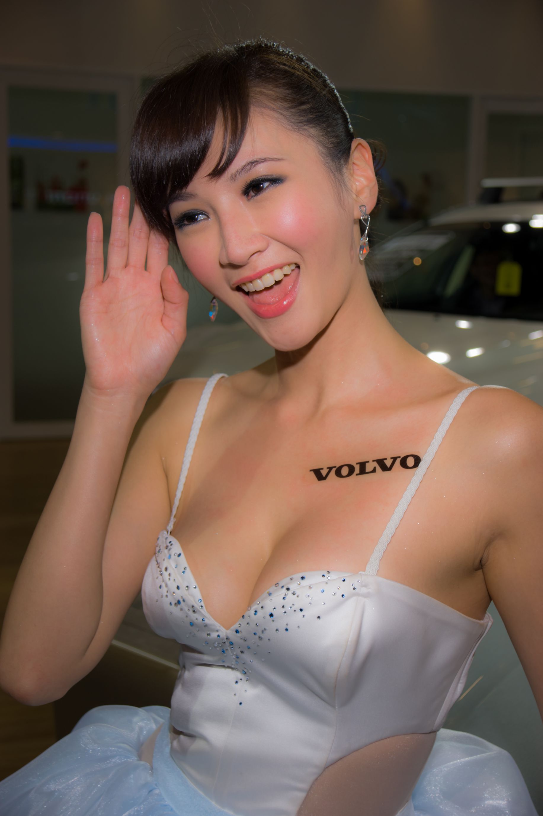 Mia魏靖軒《VOLVO车展美乳系列》高清套图/(69P)