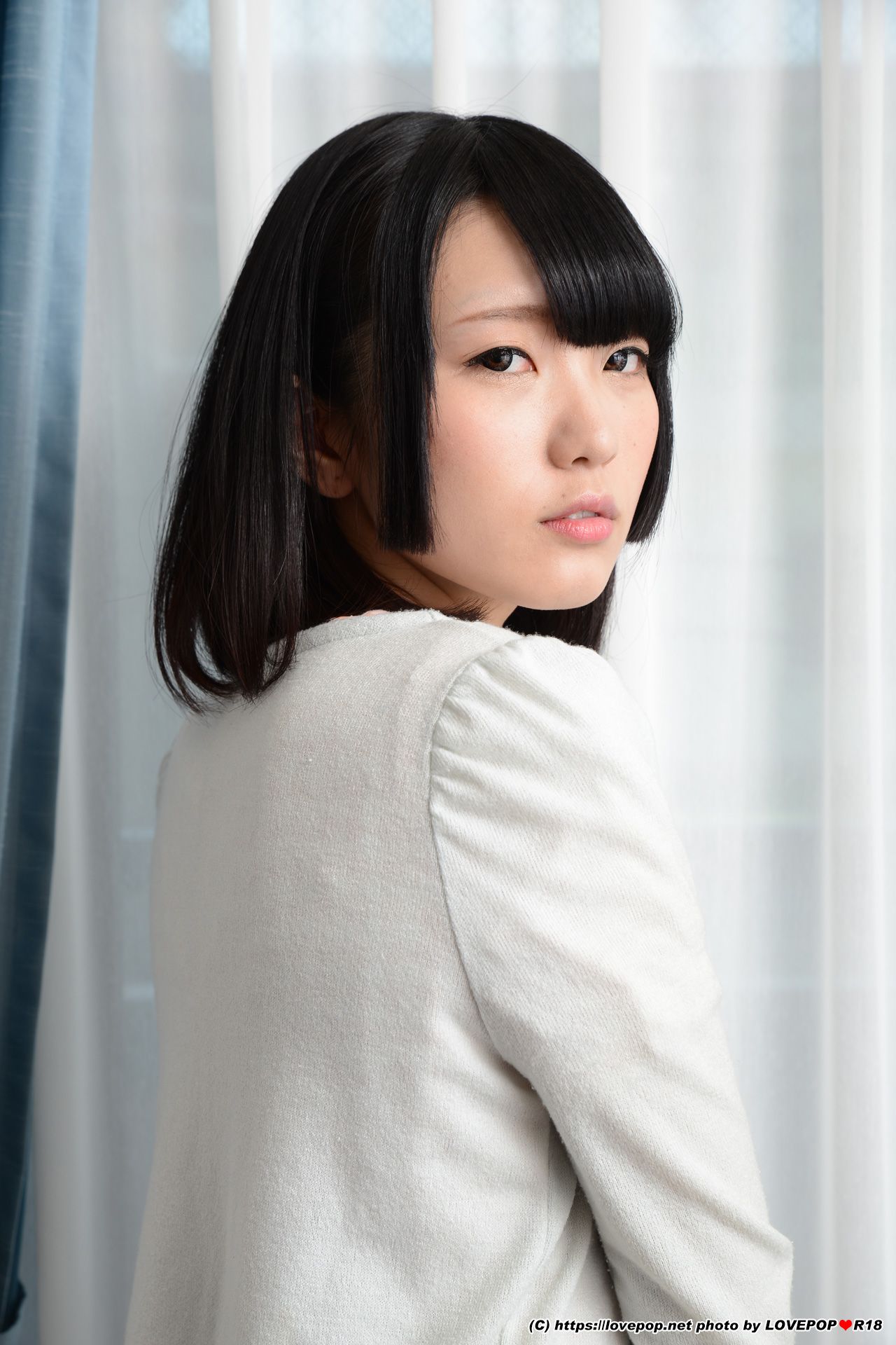 [LOVEPOP] Karin Niimi 新美かりん Photoset 03/(58P)