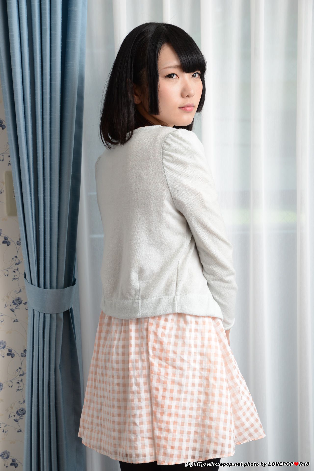 [LOVEPOP] Karin Niimi 新美かりん Photoset 03/(58P)