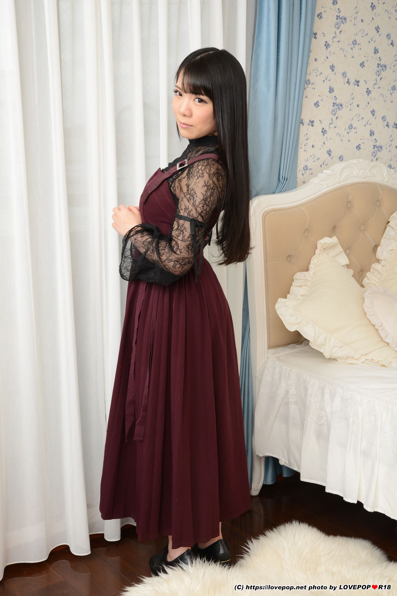 [LOVEPOP] Kanon Kuga 久我かのん Photoset 04/(50P)