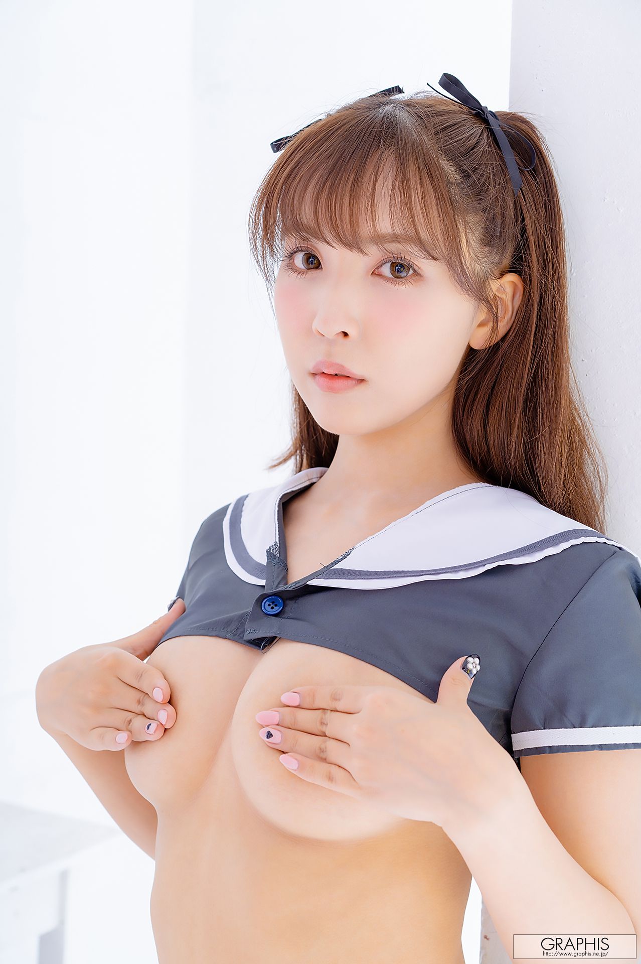 [Graphis] Limited Edition Yua Mikami 三上悠亜 New Year 2020/(23P)