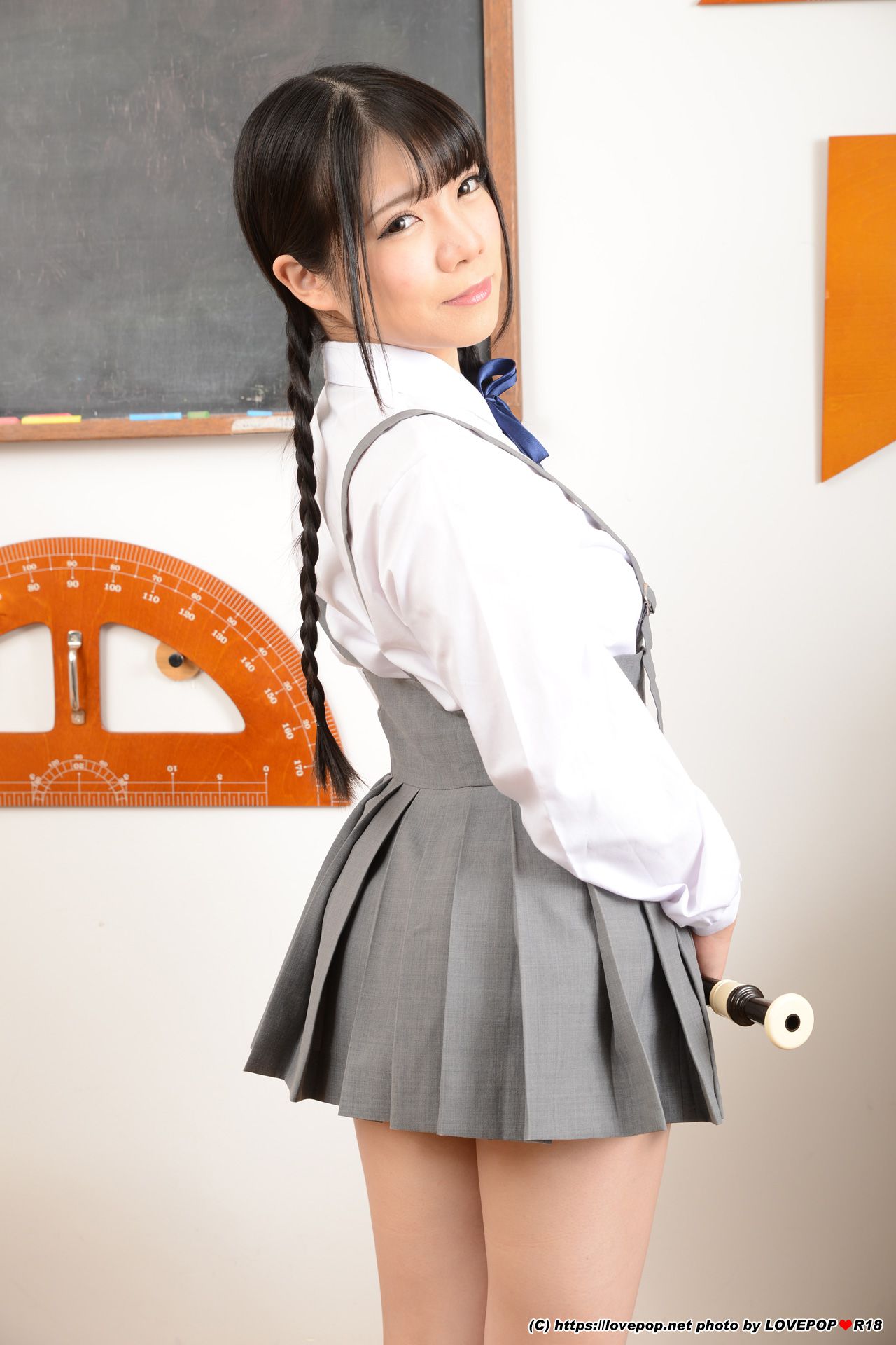 [LOVEPOP] Kanon Kuga 久我かのん Photoset 01/(55P)