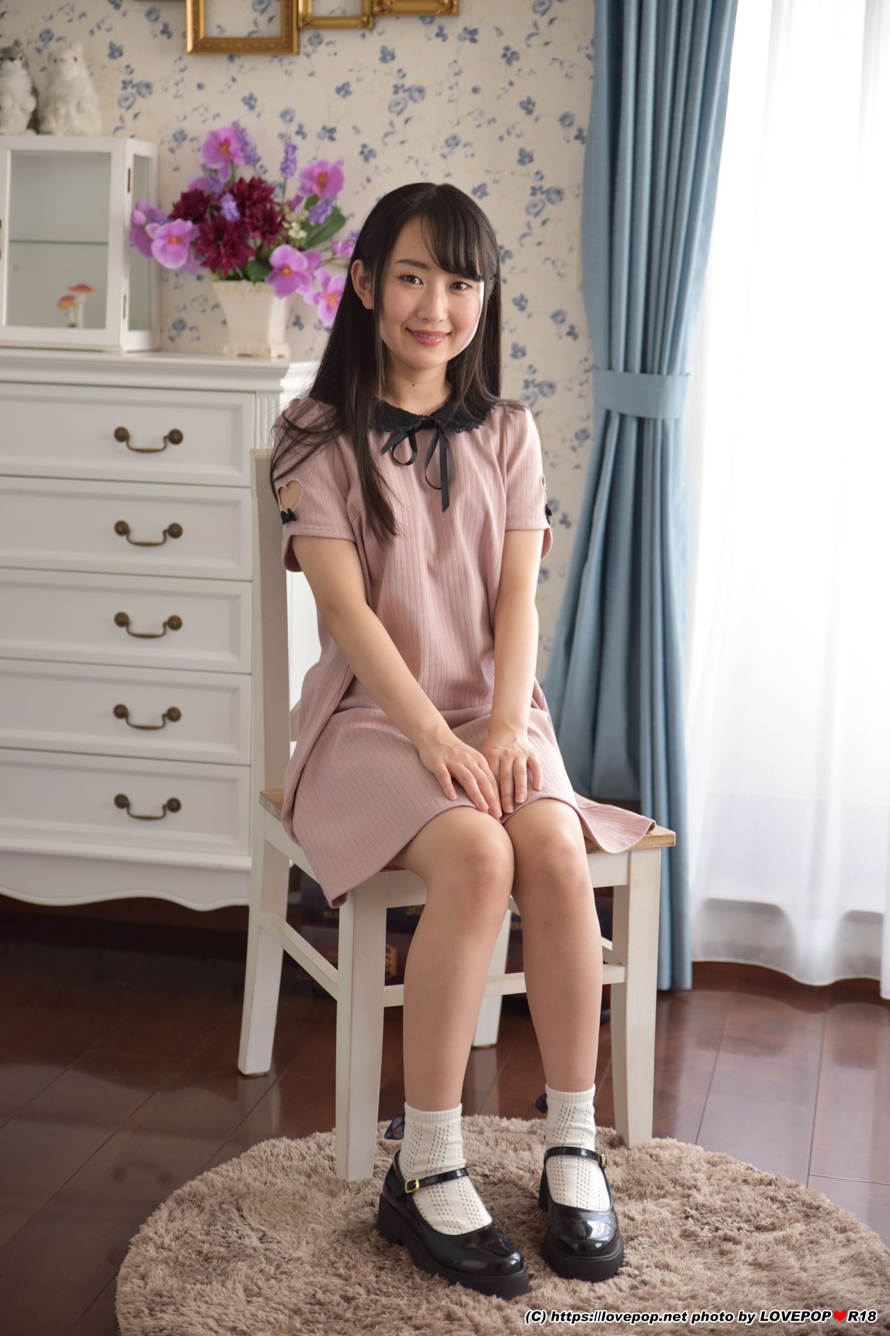 [LOVEPOP] Hinano Kamisaka 神坂ひなの Photoset 05/(47P)