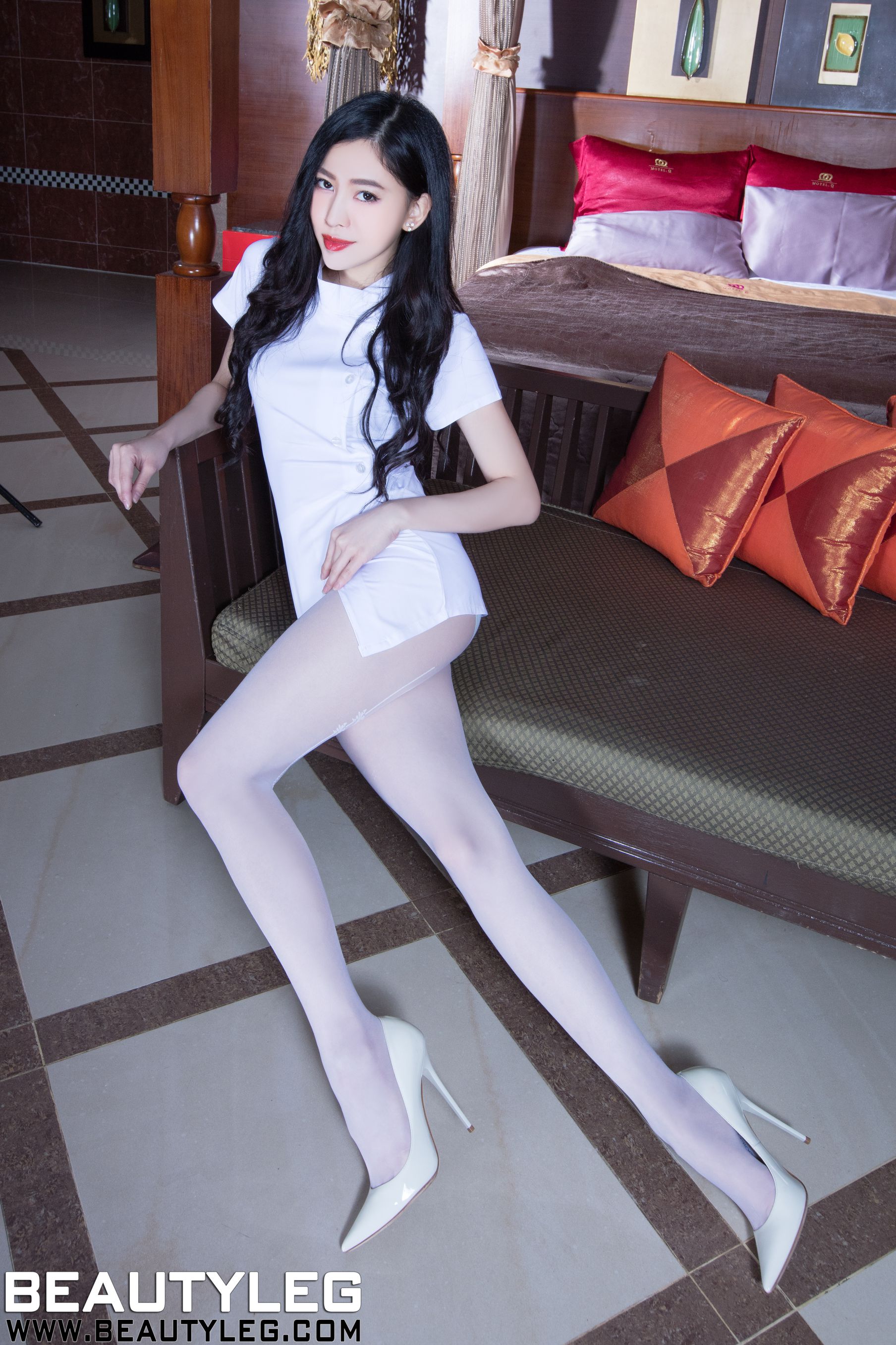 [Beautyleg] NO.1303 Lynn 美腿/(43P)