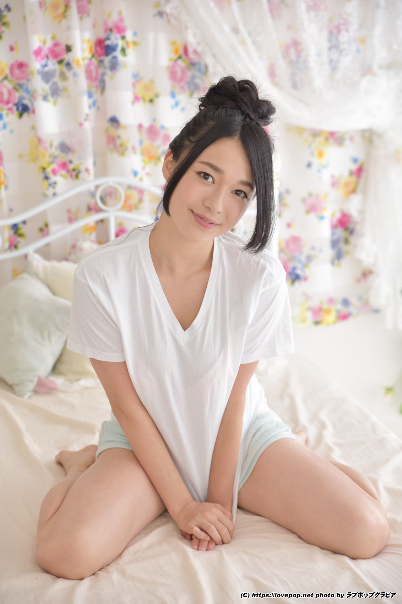 [LOVEPOP] Tomoe Yamanaka 山中知恵 Photoset 03/(53P)