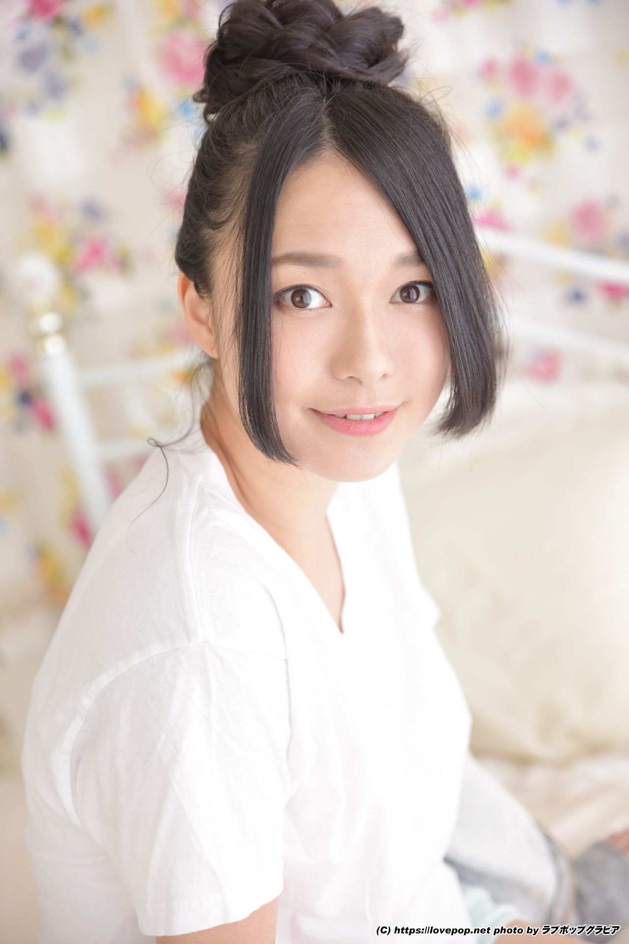 [LOVEPOP] Tomoe Yamanaka 山中知恵 Photoset 03/(53P)