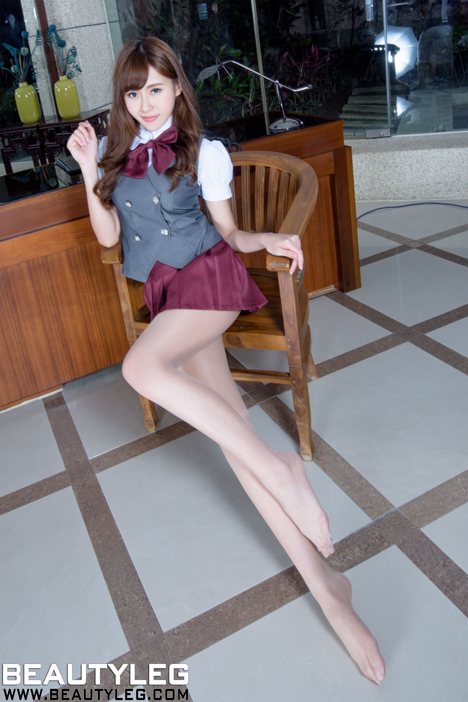 [Beautyleg] NO.1194 Queenie 美腿写真集/(43P)