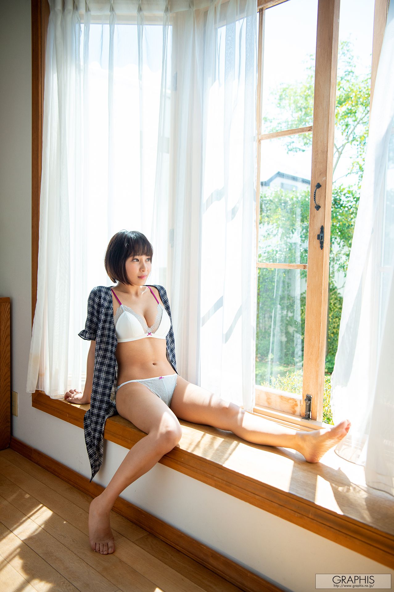 [Graphis] First Gravure 初脱ぎ娘 No.164 Rika Aimi 逢見リカ/(63P)